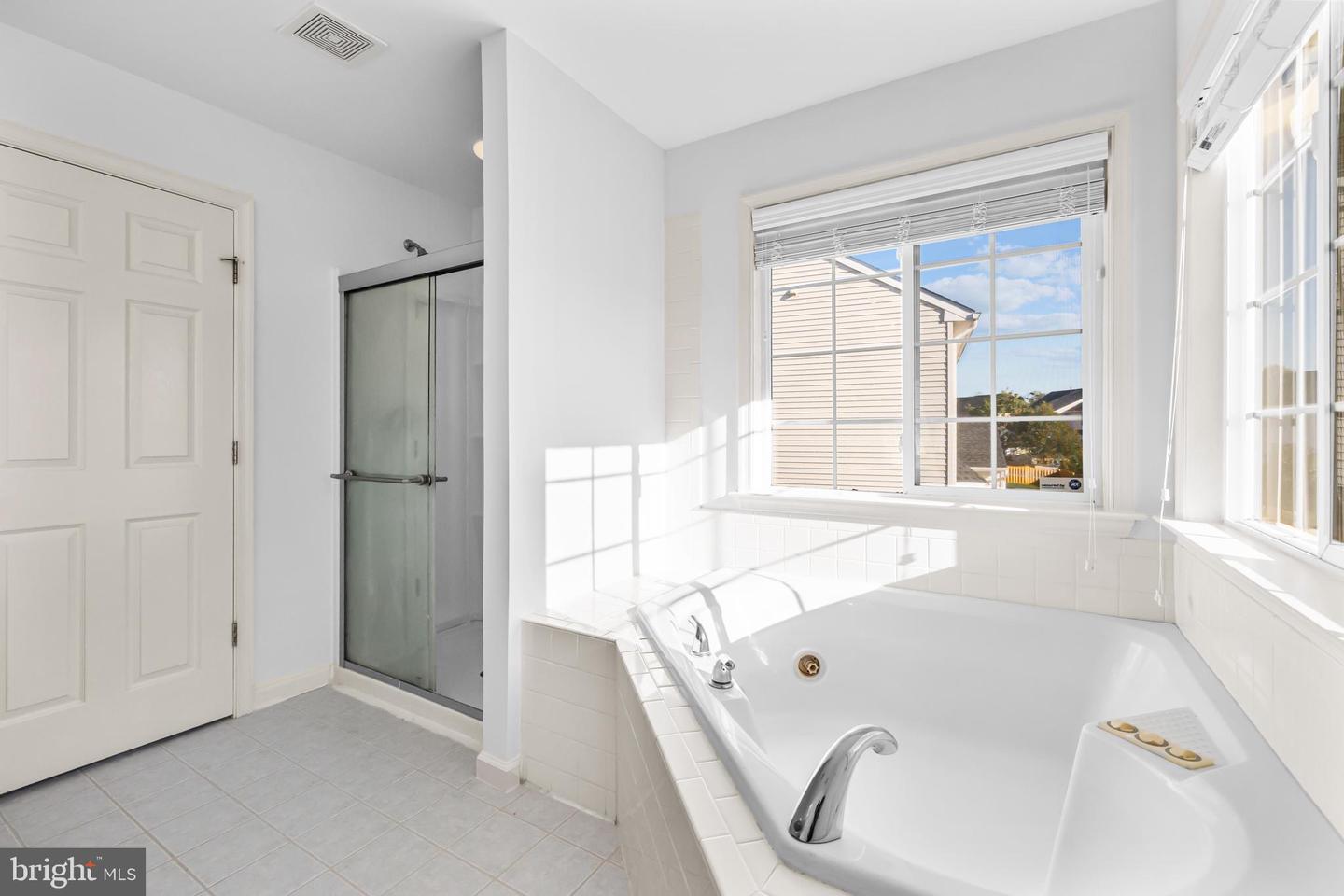 8537 TRADE WIND CT, BRISTOW, Virginia 20136, 6 Bedrooms Bedrooms, ,4 BathroomsBathrooms,Residential,For sale,8537 TRADE WIND CT,VAPW2106164 MLS # VAPW2106164