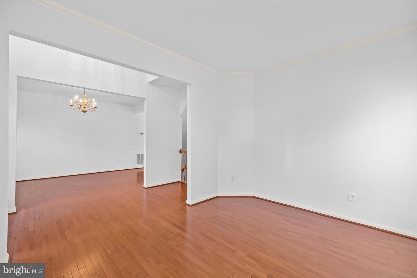 8537 TRADE WIND CT, BRISTOW, Virginia 20136, 6 Bedrooms Bedrooms, ,4 BathroomsBathrooms,Residential,For sale,8537 TRADE WIND CT,VAPW2106164 MLS # VAPW2106164