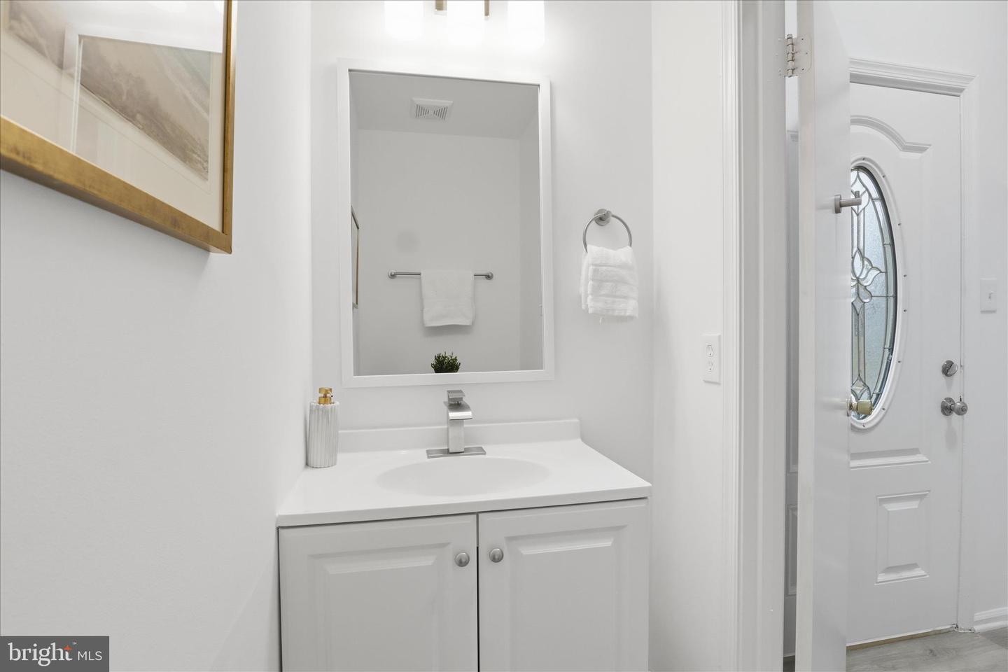 1858 HEATHER GLEN CT, WOODBRIDGE, Virginia 22191, 4 Bedrooms Bedrooms, ,3 BathroomsBathrooms,Residential,For sale,1858 HEATHER GLEN CT,VAPW2106786 MLS # VAPW2106786 1858 HEATHER GLEN CT, WOODBRIDGE, Virginia 22191, 4 Bedrooms Bedrooms, ,3 BathroomsBathrooms,Residential,For sale,1858 HEATHER GLEN CT,VAPW2106786 MLS # VAPW2106786