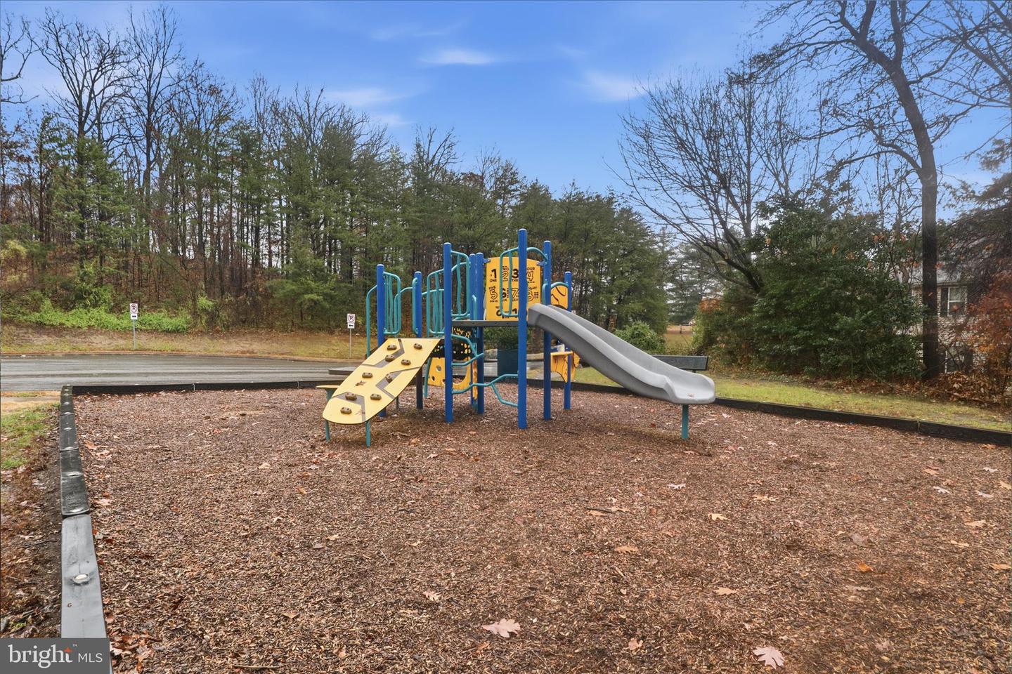 1858 HEATHER GLEN CT, WOODBRIDGE, Virginia 22191, 4 Bedrooms Bedrooms, ,3 BathroomsBathrooms,Residential,For sale,1858 HEATHER GLEN CT,VAPW2106786 MLS # VAPW2106786 1858 HEATHER GLEN CT, WOODBRIDGE, Virginia 22191, 4 Bedrooms Bedrooms, ,3 BathroomsBathrooms,Residential,For sale,1858 HEATHER GLEN CT,VAPW2106786 MLS # VAPW2106786