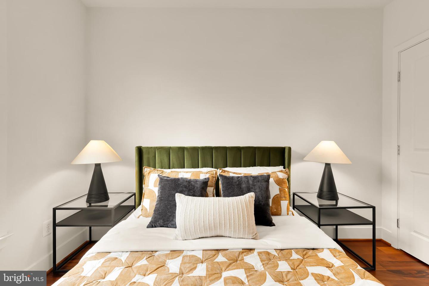 1350 PERRY PL NW, WASHINGTON, District Of Columbia 20010, 5 Bedrooms Bedrooms, ,4 BathroomsBathrooms,Residential,For sale,1350 PERRY PL NW,DCDC2229334 MLS # DCDC2229334