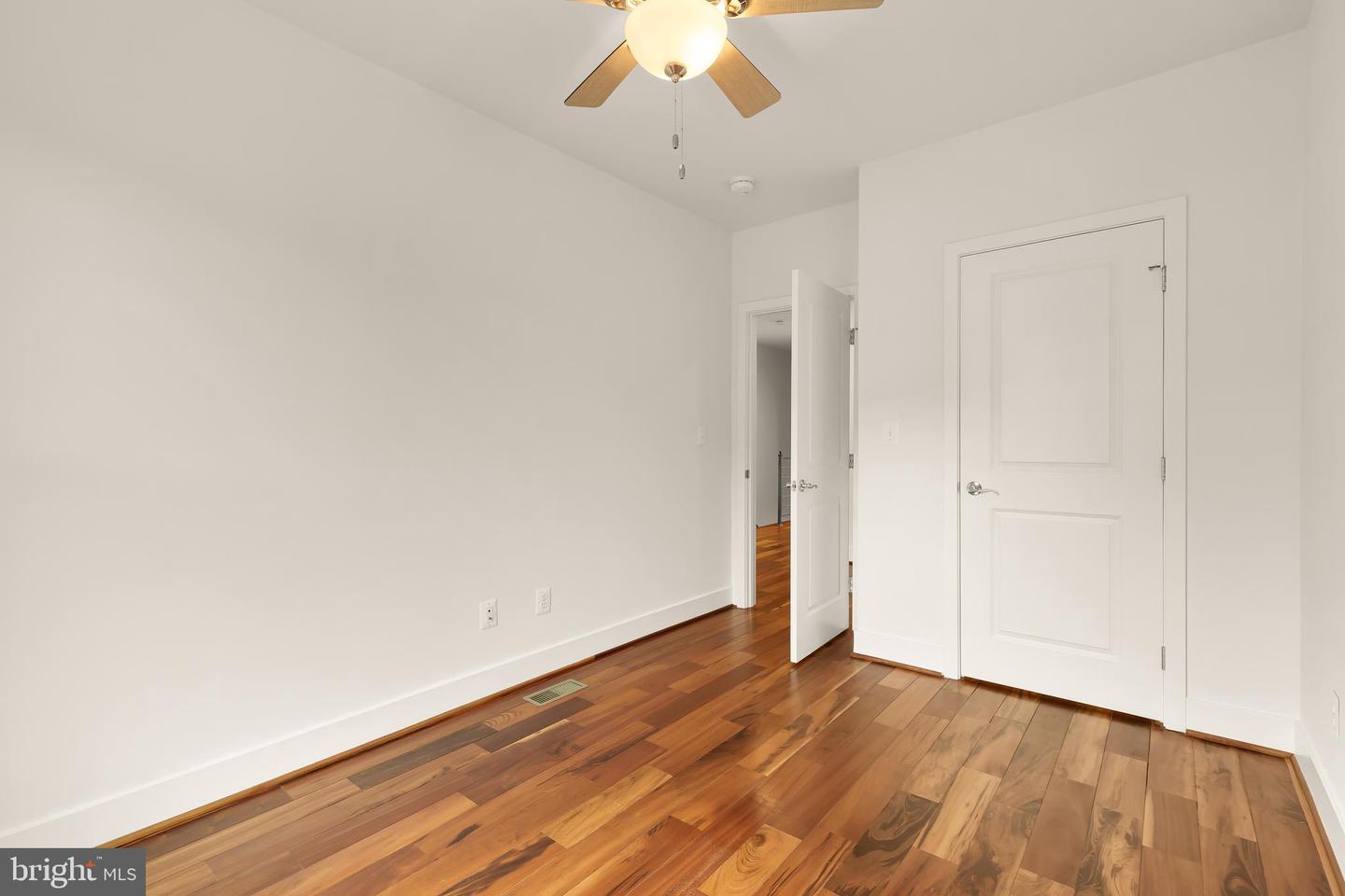 1350 PERRY PL NW, WASHINGTON, District Of Columbia 20010, 5 Bedrooms Bedrooms, ,4 BathroomsBathrooms,Residential,For sale,1350 PERRY PL NW,DCDC2229334 MLS # DCDC2229334