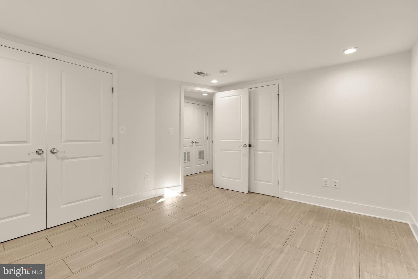 1350 PERRY PL NW, WASHINGTON, District Of Columbia 20010, 5 Bedrooms Bedrooms, ,4 BathroomsBathrooms,Residential,For sale,1350 PERRY PL NW,DCDC2229334 MLS # DCDC2229334