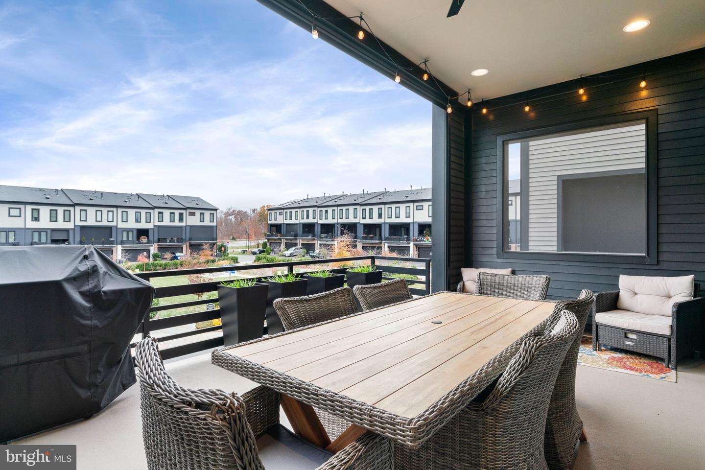 20379 CODMAN DR, ASHBURN, Virginia 20147, 4 Bedrooms Bedrooms, ,3 BathroomsBathrooms,Residential,For sale,20379 CODMAN DR,VALO2111438 MLS # VALO2111438