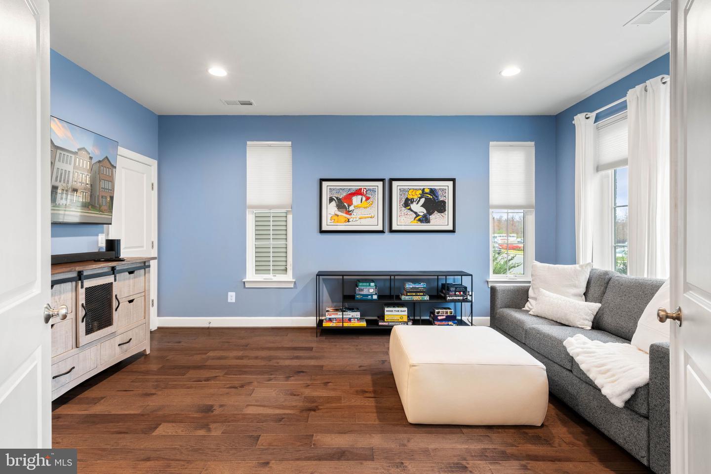 20379 CODMAN DR, ASHBURN, Virginia 20147, 4 Bedrooms Bedrooms, ,3 BathroomsBathrooms,Residential,For sale,20379 CODMAN DR,VALO2111438 MLS # VALO2111438