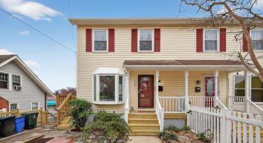 1943 S LOWELL ST, ARLINGTON, Virginia 22204, 2 Bedrooms Bedrooms, ,2 BathroomsBathrooms,Residential,For sale,1943 S LOWELL ST,VAAR2066308 MLS # VAAR2066308