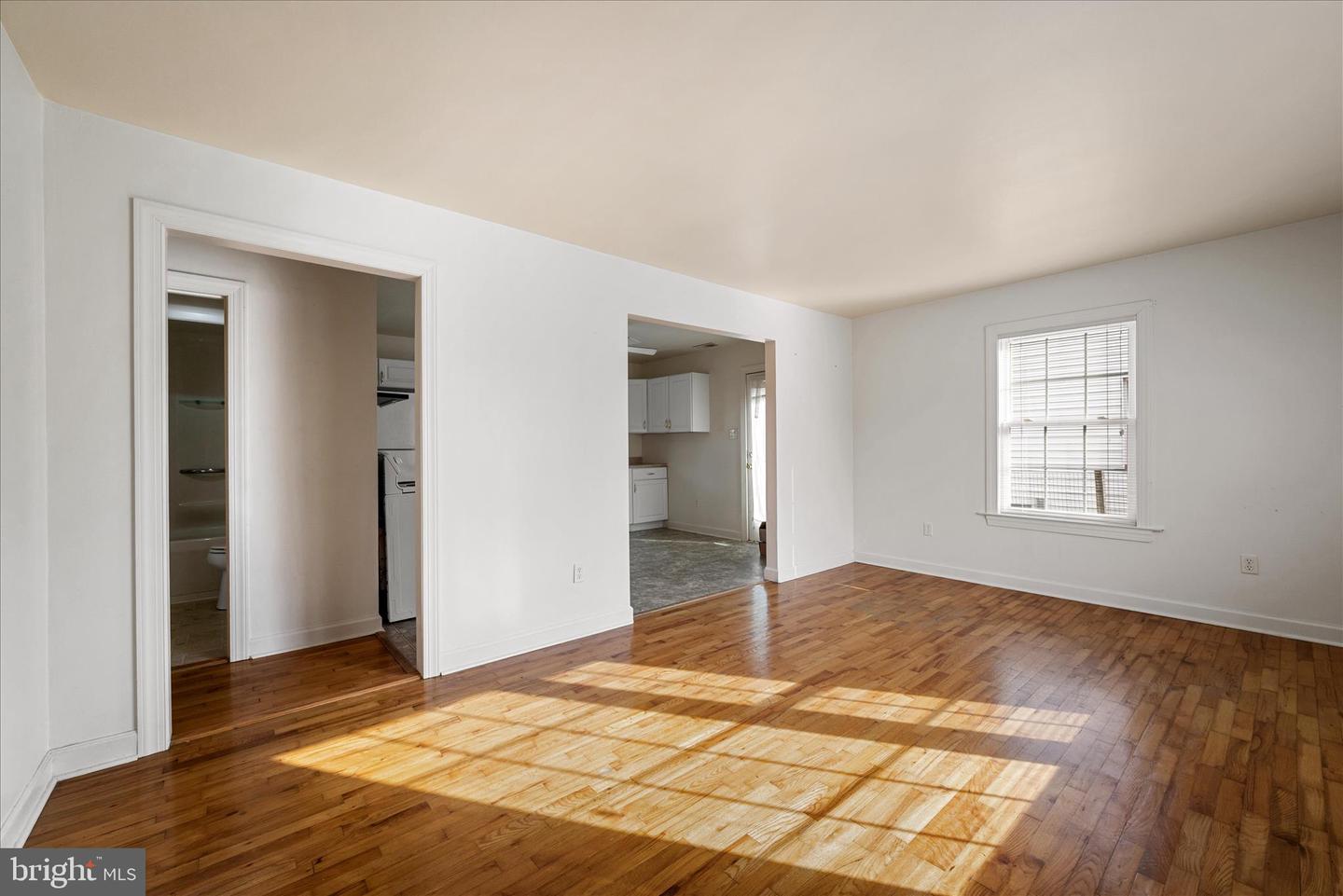 2003 SENSENY RD, WINCHESTER, Virginia 22602, 2 Bedrooms Bedrooms, ,1 BathroomBathrooms,Residential,For sale,2003 SENSENY RD,VAFV2038182 MLS # VAFV2038182