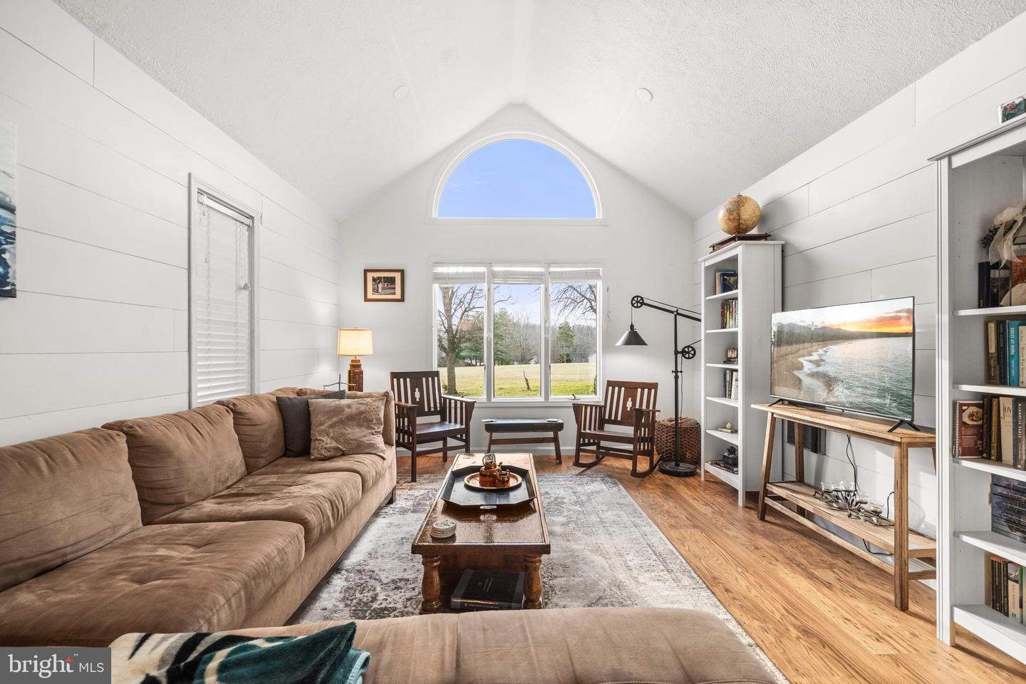 323 MASTERS DR, CROSS JUNCTION, Virginia 22625, 3 Bedrooms Bedrooms, ,2 BathroomsBathrooms,Residential,For sale,323 MASTERS DR,VAFV2038184 MLS # VAFV2038184