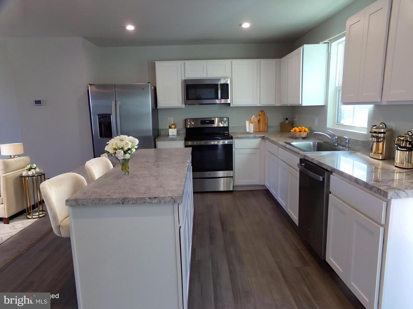 163 EMMET ST, MIDDLETOWN, Virginia 22645, 4 Bedrooms Bedrooms, ,2 BathroomsBathrooms,Residential,For sale,163 EMMET ST,VAFV2038186 MLS # VAFV2038186