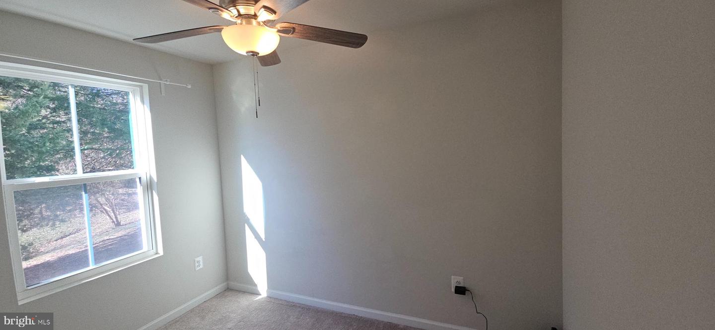 163 EMMET ST, MIDDLETOWN, Virginia 22645, 4 Bedrooms Bedrooms, ,2 BathroomsBathrooms,Residential,For sale,163 EMMET ST,VAFV2038186 MLS # VAFV2038186