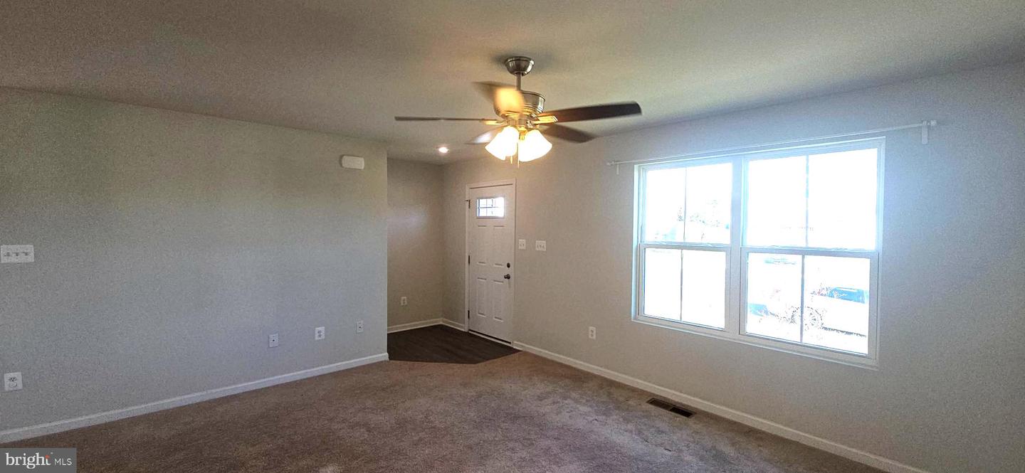 163 EMMET ST, MIDDLETOWN, Virginia 22645, 4 Bedrooms Bedrooms, ,2 BathroomsBathrooms,Residential,For sale,163 EMMET ST,VAFV2038186 MLS # VAFV2038186