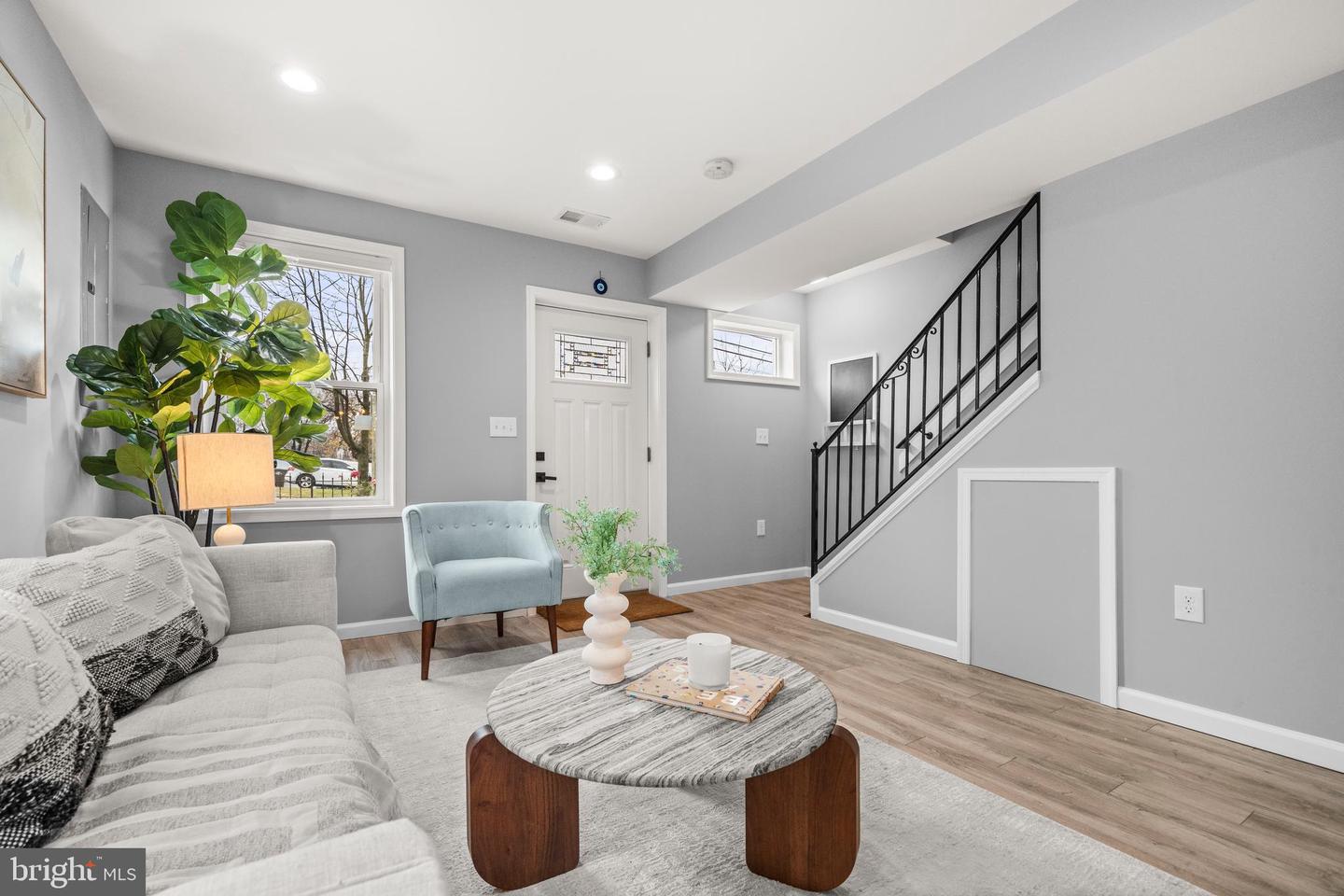 206 34TH ST SE, WASHINGTON, District Of Columbia 20019, 3 Bedrooms Bedrooms, ,2 BathroomsBathrooms,Residential,For sale,206 34TH ST SE,DCDC2232956 MLS # DCDC2232956