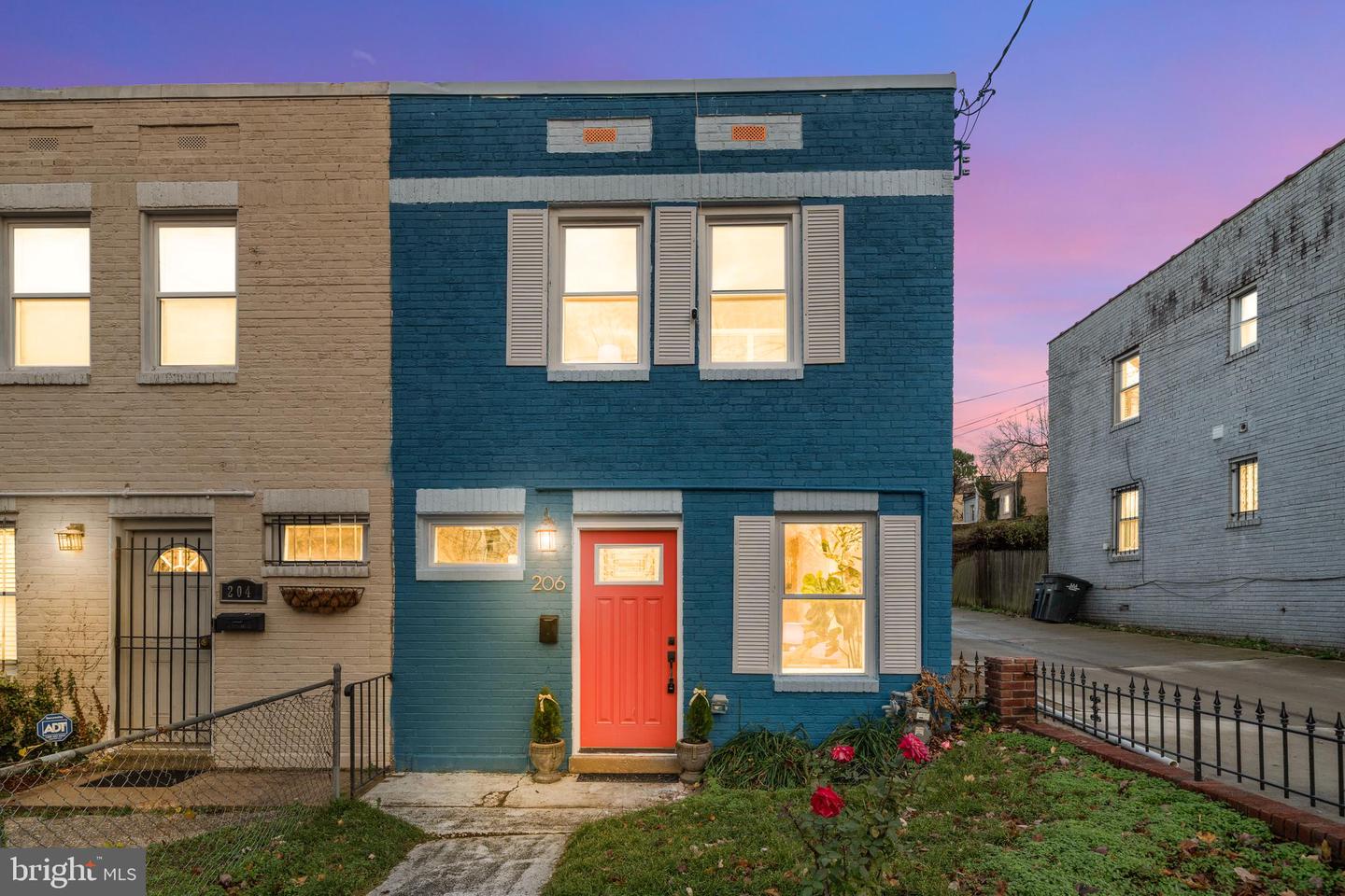 206 34TH ST SE, WASHINGTON, District Of Columbia 20019, 3 Bedrooms Bedrooms, ,2 BathroomsBathrooms,Residential,For sale,206 34TH ST SE,DCDC2232956 MLS # DCDC2232956