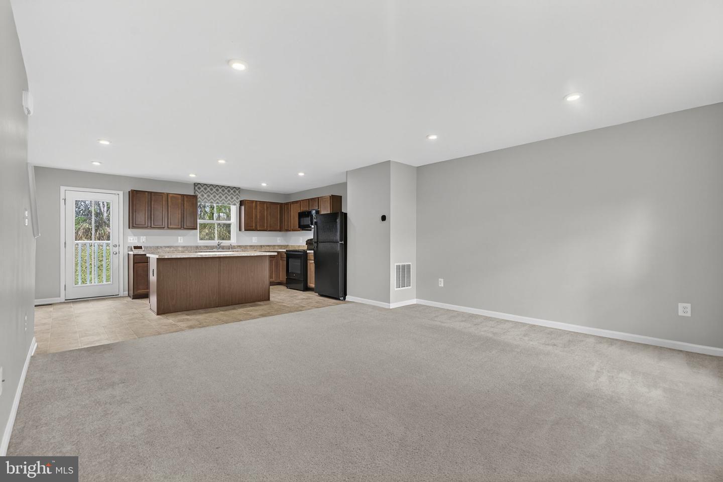 129 BIRMINGHAM, MIDDLETOWN, Virginia 22645, 4 Bedrooms Bedrooms, ,2 BathroomsBathrooms,Residential,For sale,129 BIRMINGHAM,VAFV2038238 MLS # VAFV2038238