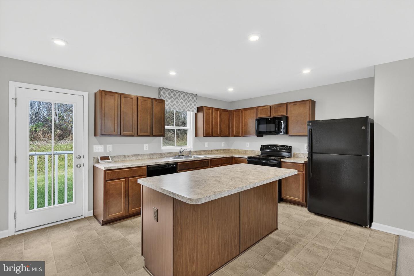 129 BIRMINGHAM, MIDDLETOWN, Virginia 22645, 4 Bedrooms Bedrooms, ,2 BathroomsBathrooms,Residential,For sale,129 BIRMINGHAM,VAFV2038238 MLS # VAFV2038238