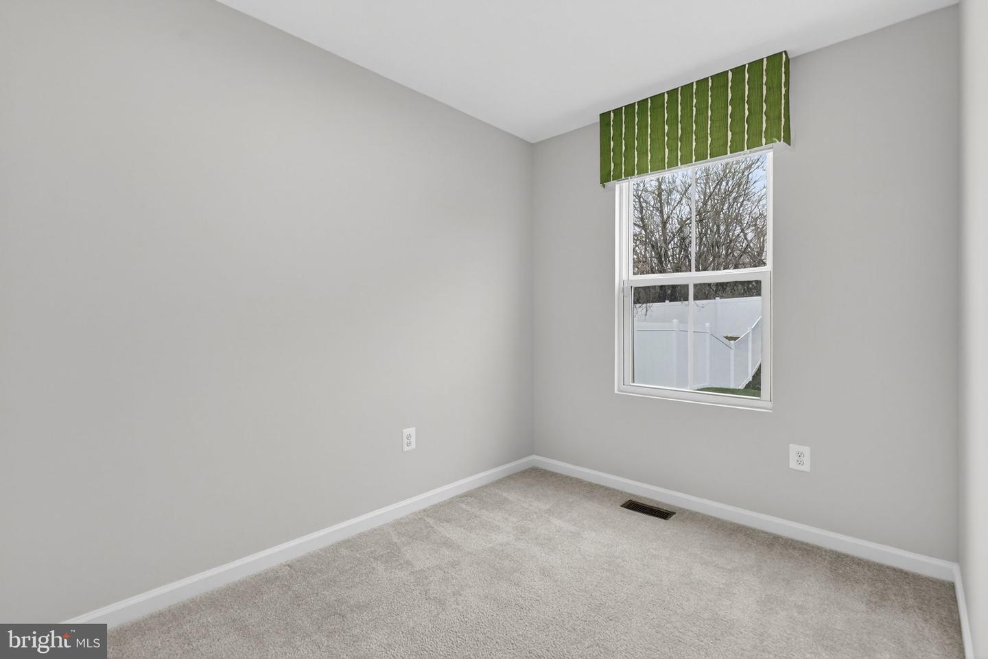 129 BIRMINGHAM, MIDDLETOWN, Virginia 22645, 4 Bedrooms Bedrooms, ,2 BathroomsBathrooms,Residential,For sale,129 BIRMINGHAM,VAFV2038238 MLS # VAFV2038238