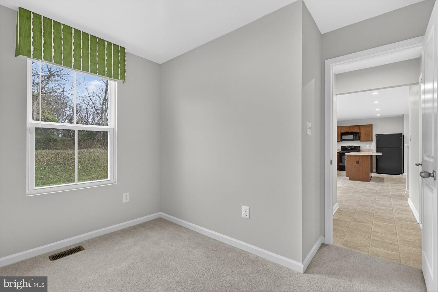 129 BIRMINGHAM, MIDDLETOWN, Virginia 22645, 4 Bedrooms Bedrooms, ,2 BathroomsBathrooms,Residential,For sale,129 BIRMINGHAM,VAFV2038238 MLS # VAFV2038238