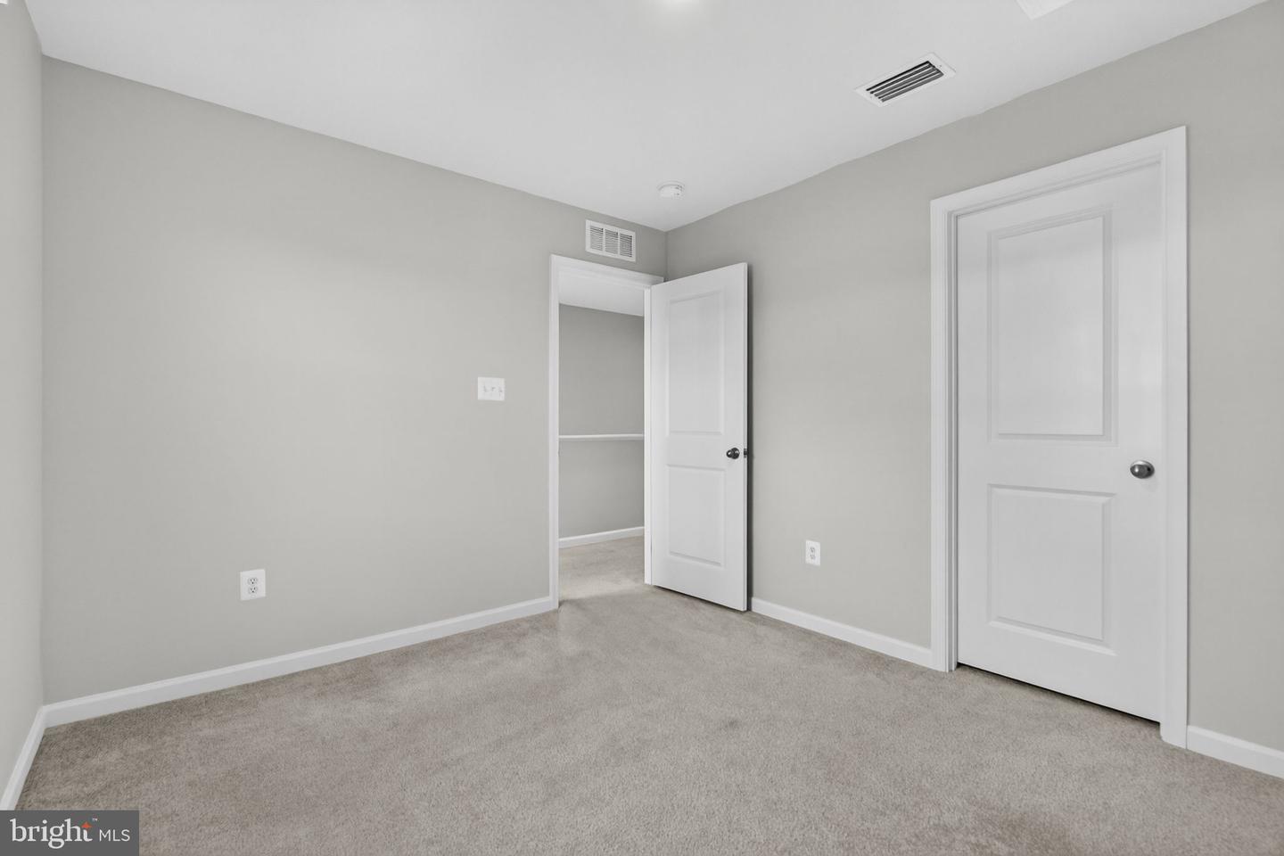 129 BIRMINGHAM, MIDDLETOWN, Virginia 22645, 4 Bedrooms Bedrooms, ,2 BathroomsBathrooms,Residential,For sale,129 BIRMINGHAM,VAFV2038238 MLS # VAFV2038238