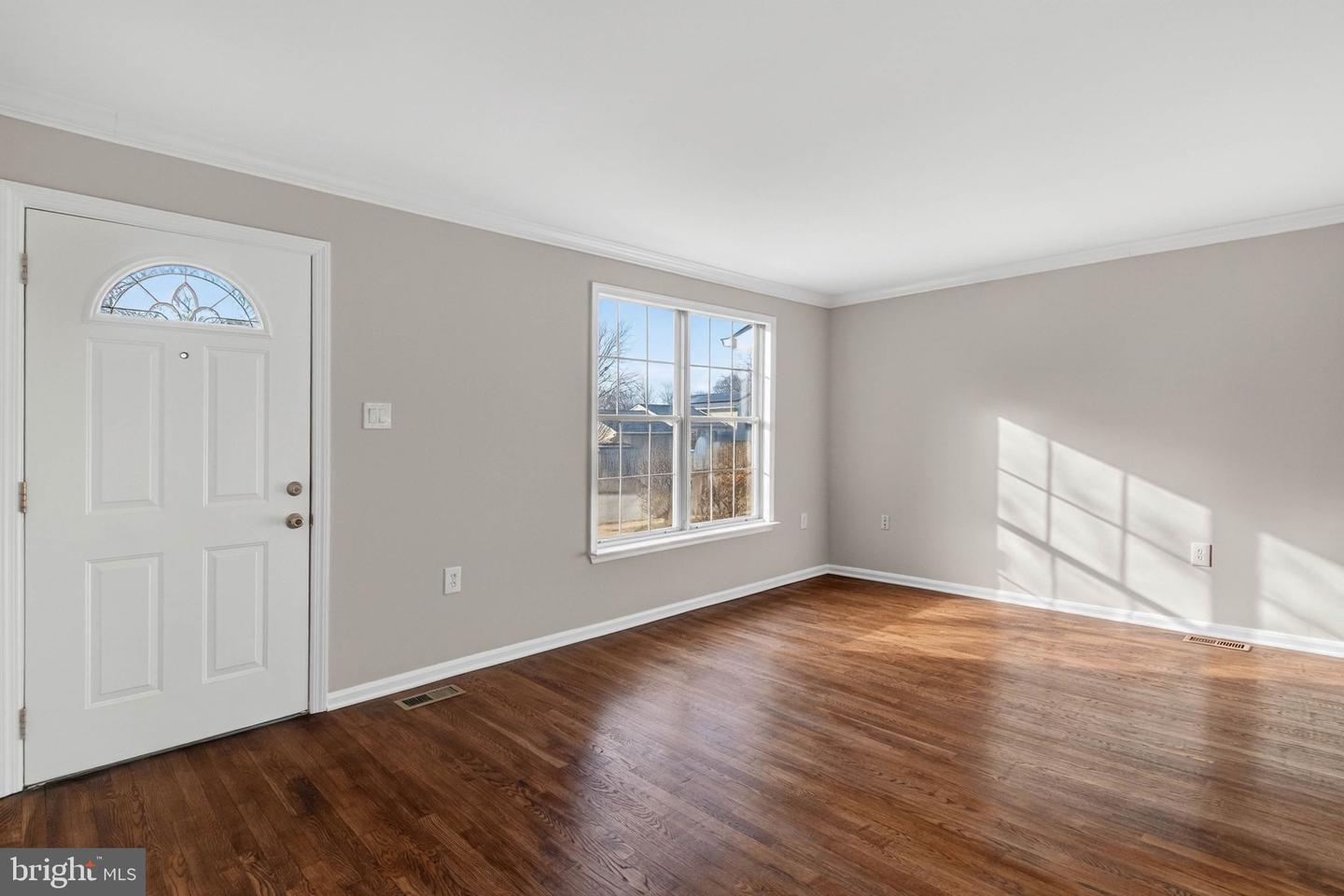 806 CATTAIL LN NE, LEESBURG, Virginia 20176, 4 Bedrooms Bedrooms, ,3 BathroomsBathrooms,Residential,For sale,806 CATTAIL LN NE,VALO2111772 MLS # VALO2111772