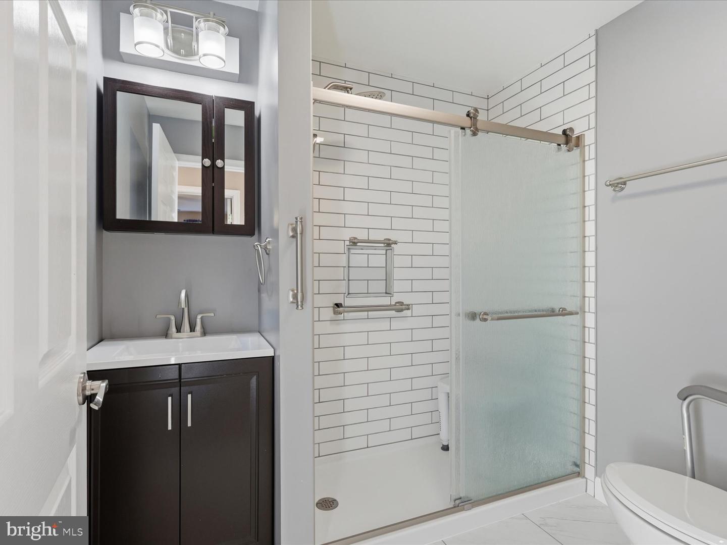 11130 CHAPEL RD, FAIRFAX STATION, Virginia 22039, 6 Bedrooms Bedrooms, ,4 BathroomsBathrooms,Residential,For sale,11130 CHAPEL RD,VAFX2280736 MLS # VAFX2280736