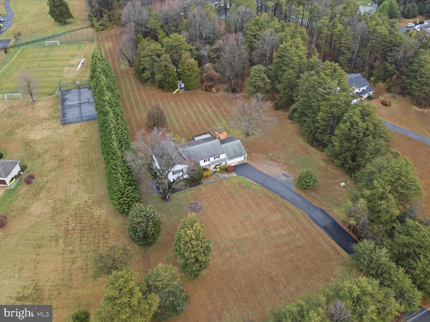 11130 CHAPEL RD, FAIRFAX STATION, Virginia 22039, 6 Bedrooms Bedrooms, ,4 BathroomsBathrooms,Residential,For sale,11130 CHAPEL RD,VAFX2280736 MLS # VAFX2280736