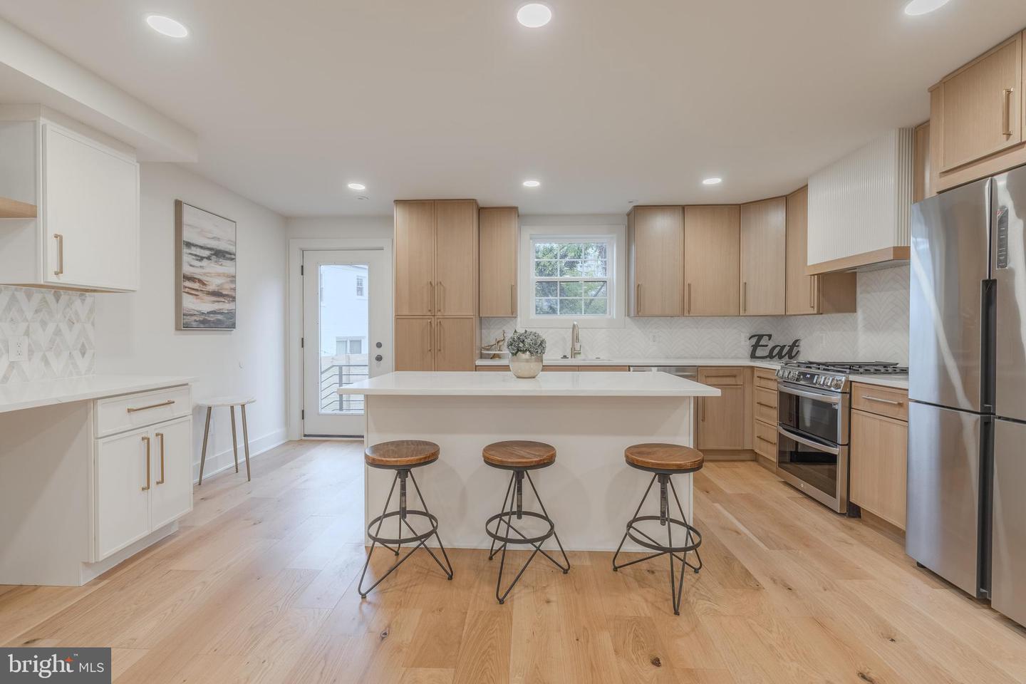 3107 MOSBY ST, ALEXANDRIA, Virginia 22305, 4 Bedrooms Bedrooms, ,3 BathroomsBathrooms,Residential,For sale,3107 MOSBY ST,VAAX2052102 MLS # VAAX2052102 3107 MOSBY ST, ALEXANDRIA, Virginia 22305, 4 Bedrooms Bedrooms, ,3 BathroomsBathrooms,Residential,For sale,3107 MOSBY ST,VAAX2052102 MLS # VAAX2052102