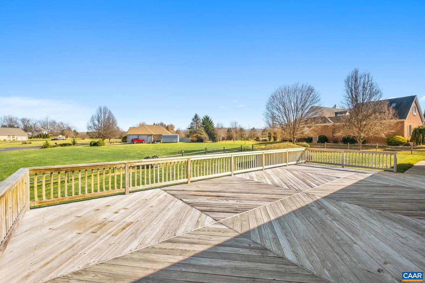 16 QUEENS CT, STUARTS DRAFT, Virginia 24477, 3 Bedrooms Bedrooms, ,3 BathroomsBathrooms,Residential,For sale,16 QUEENS CT,671515 MLS # 671515