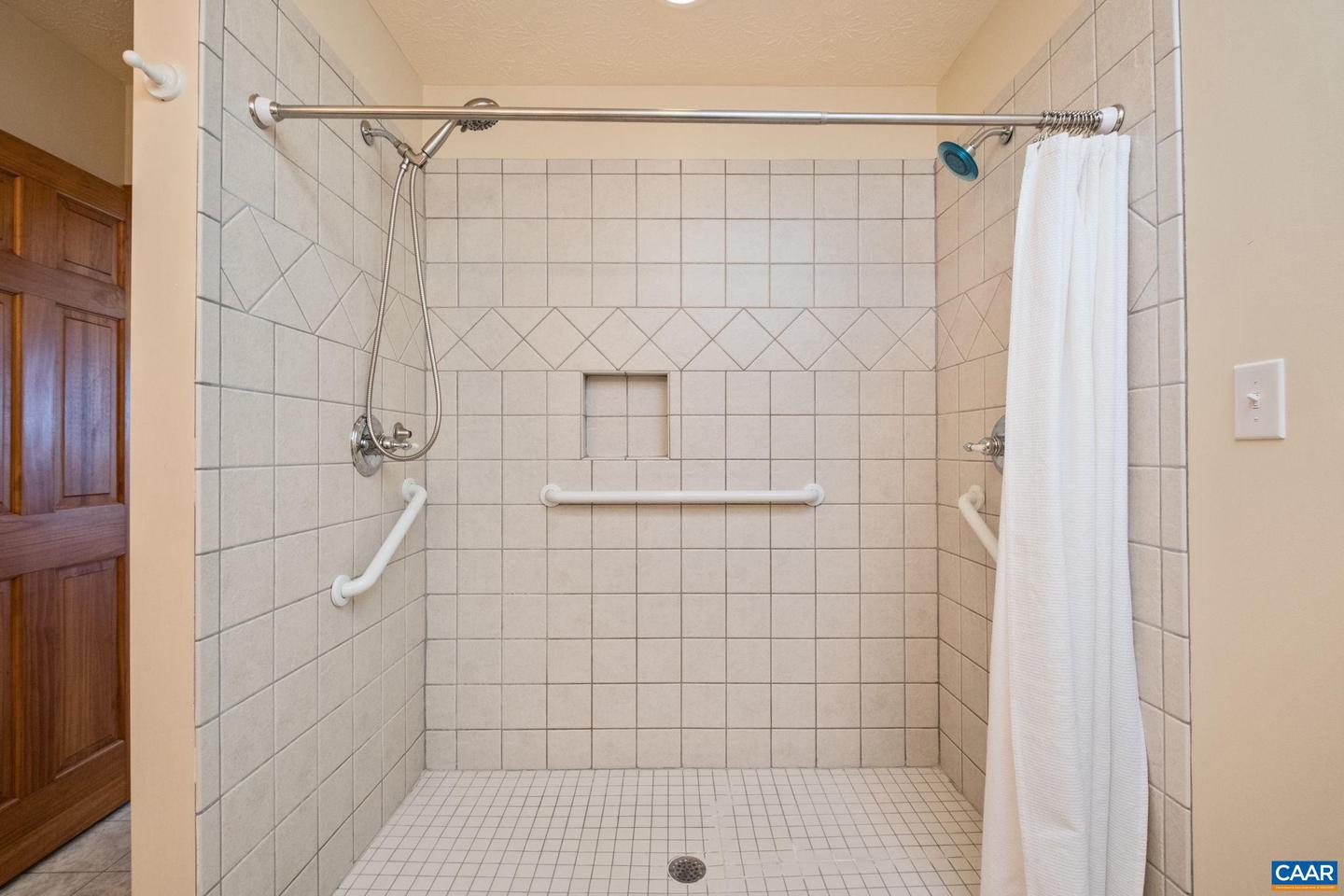 16 QUEENS CT, STUARTS DRAFT, Virginia 24477, 3 Bedrooms Bedrooms, ,3 BathroomsBathrooms,Residential,For sale,16 QUEENS CT,671515 MLS # 671515