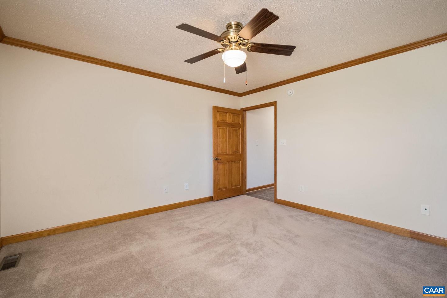 16 QUEENS CT, STUARTS DRAFT, Virginia 24477, 3 Bedrooms Bedrooms, ,3 BathroomsBathrooms,Residential,For sale,16 QUEENS CT,671515 MLS # 671515