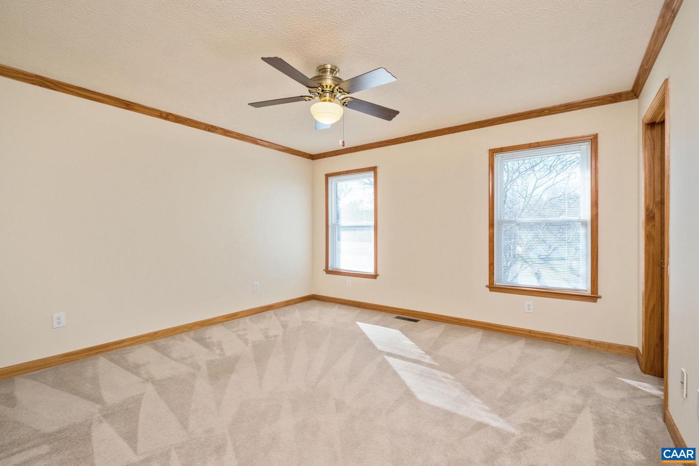 16 QUEENS CT, STUARTS DRAFT, Virginia 24477, 3 Bedrooms Bedrooms, ,3 BathroomsBathrooms,Residential,For sale,16 QUEENS CT,671515 MLS # 671515