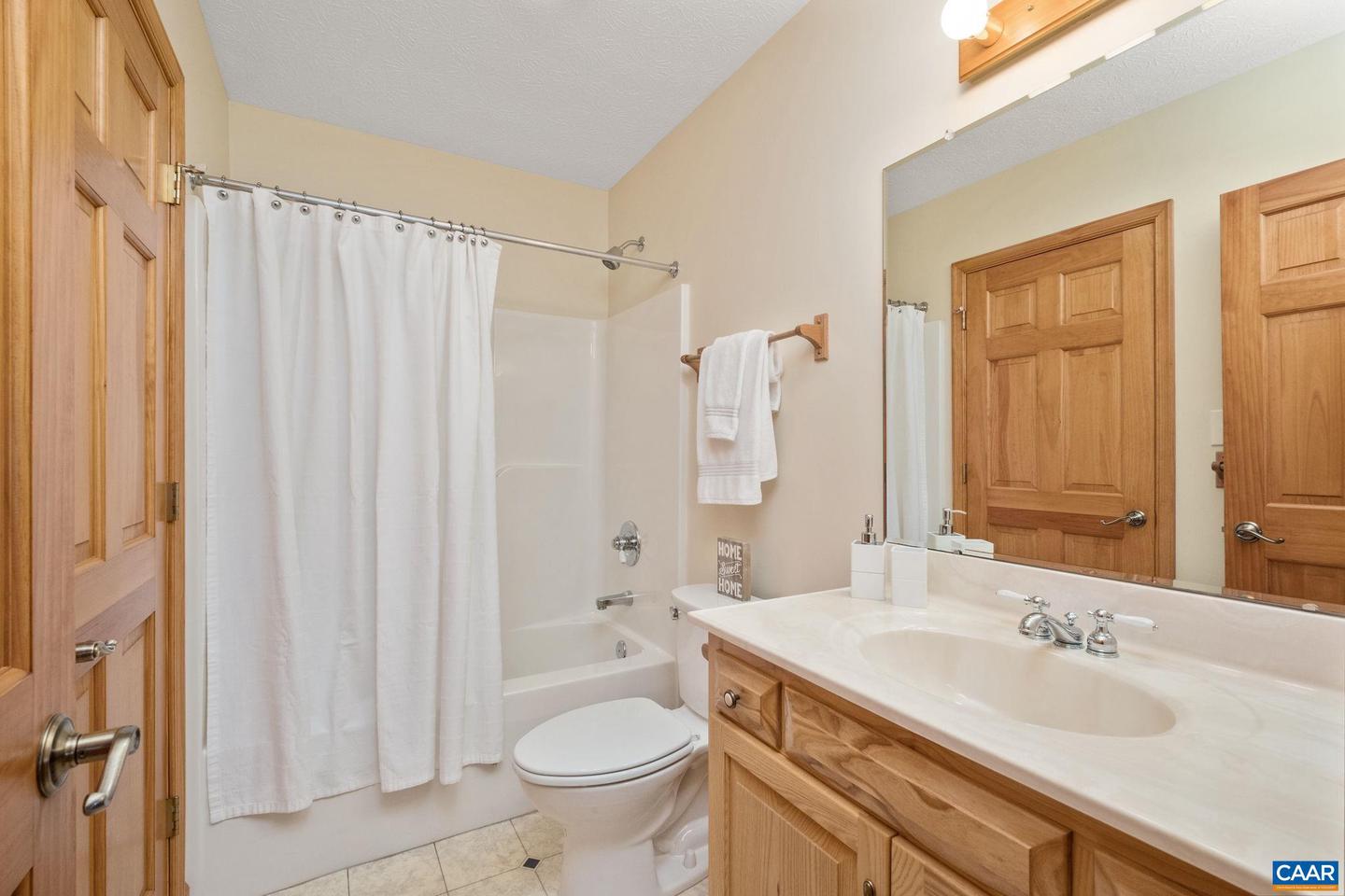 16 QUEENS CT, STUARTS DRAFT, Virginia 24477, 3 Bedrooms Bedrooms, ,3 BathroomsBathrooms,Residential,For sale,16 QUEENS CT,671515 MLS # 671515