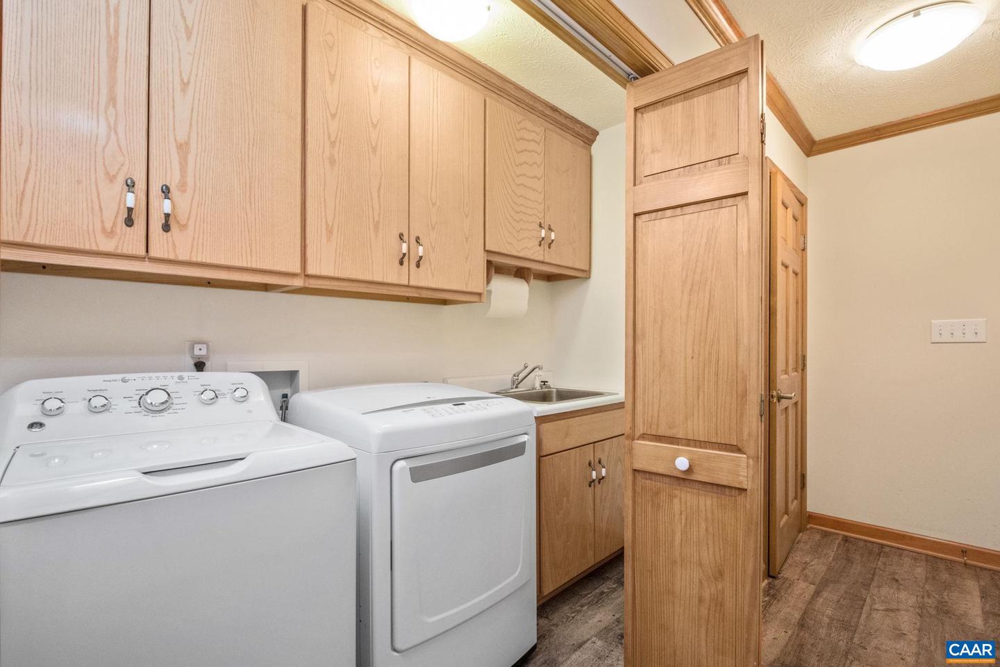 16 QUEENS CT, STUARTS DRAFT, Virginia 24477, 3 Bedrooms Bedrooms, ,3 BathroomsBathrooms,Residential,For sale,16 QUEENS CT,671515 MLS # 671515