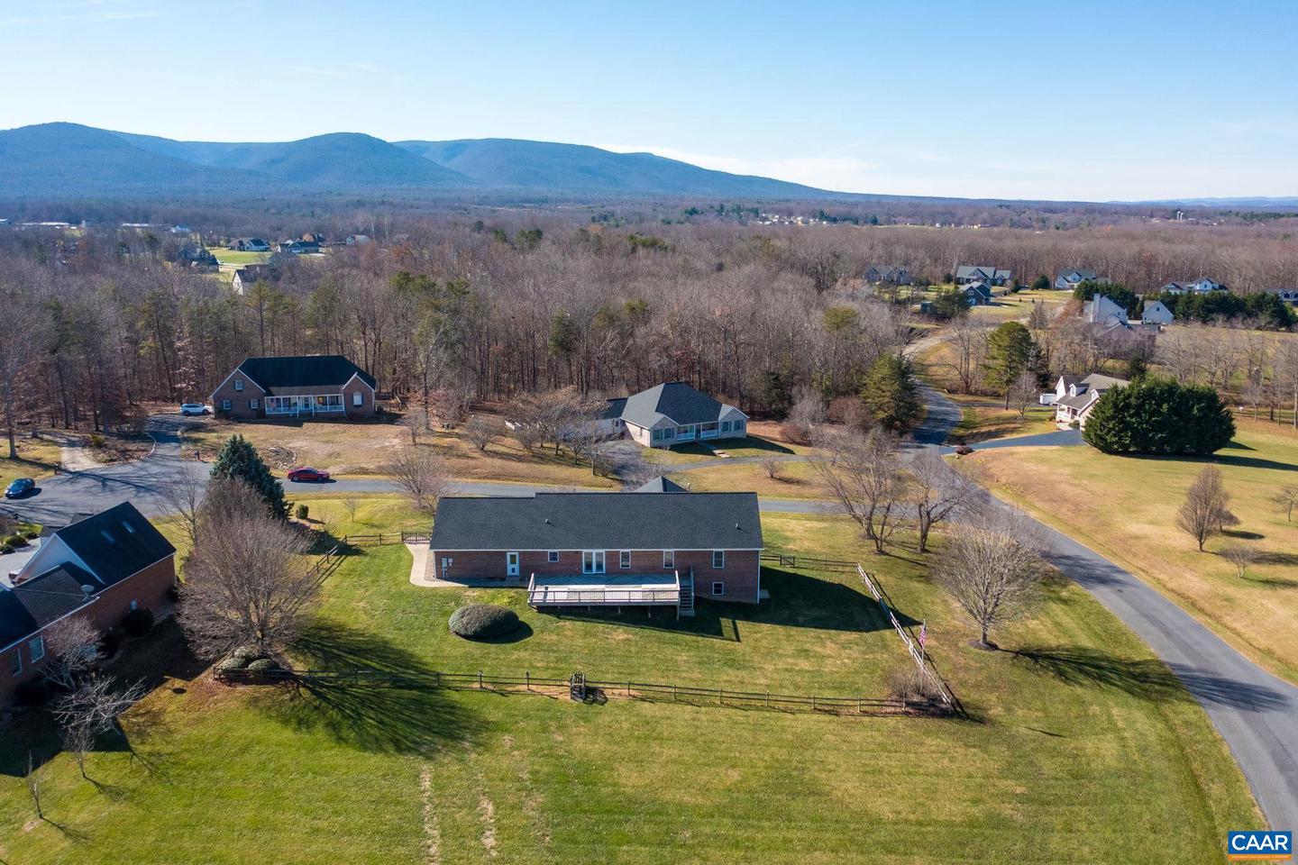 16 QUEENS CT, STUARTS DRAFT, Virginia 24477, 3 Bedrooms Bedrooms, ,3 BathroomsBathrooms,Residential,For sale,16 QUEENS CT,671515 MLS # 671515