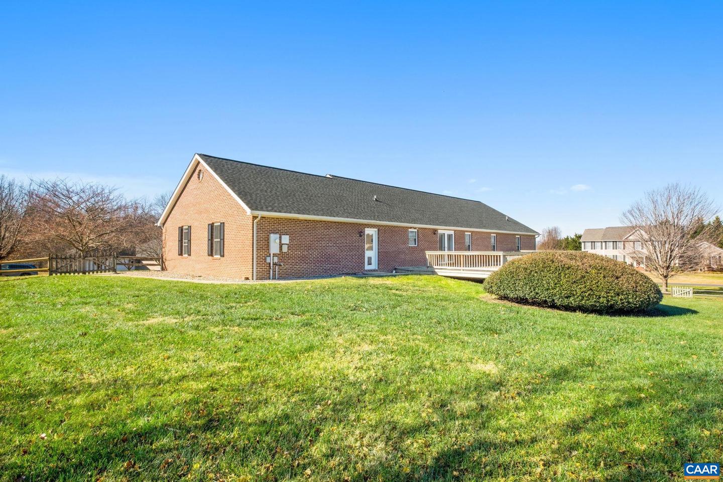 16 QUEENS CT, STUARTS DRAFT, Virginia 24477, 3 Bedrooms Bedrooms, ,3 BathroomsBathrooms,Residential,For sale,16 QUEENS CT,671515 MLS # 671515