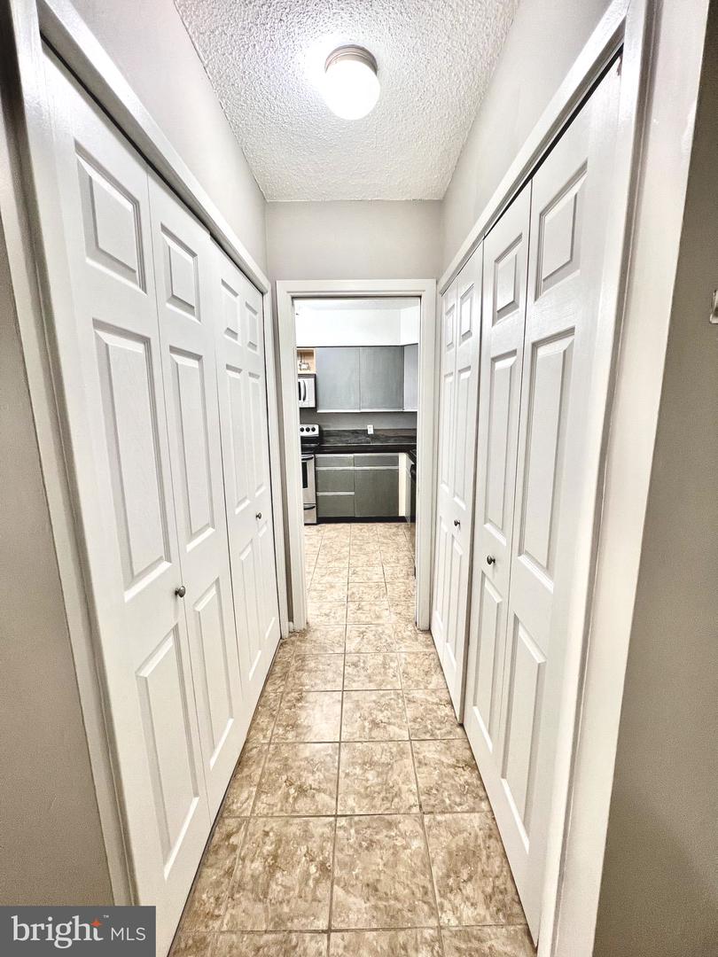 5501 SEMINARY RD #913S, FALLS CHURCH, Virginia 22041, 1 Bedroom Bedrooms, ,1 BathroomBathrooms,Residential,For sale,5501 SEMINARY RD #913S,VAFX2280994 MLS # VAFX2280994