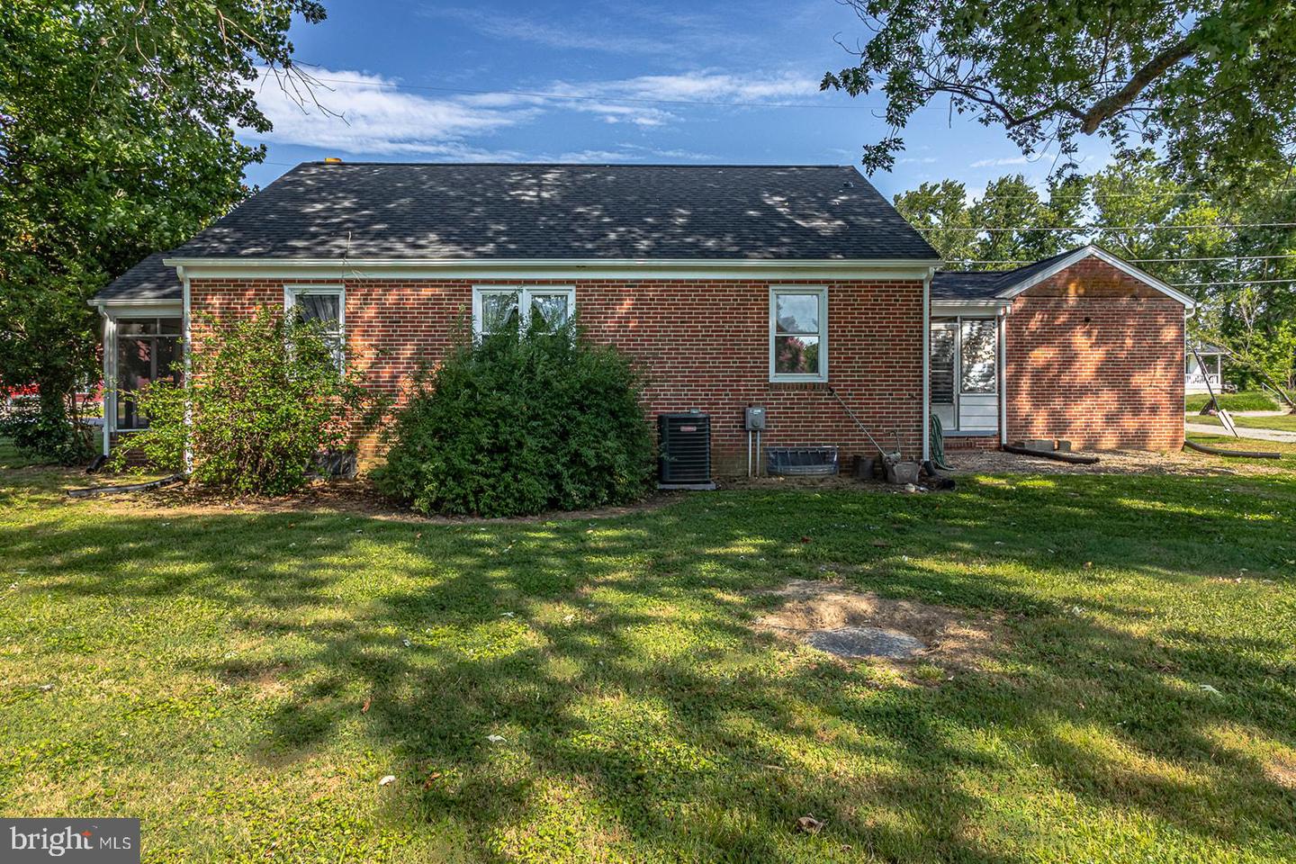 52 LAKE RD, LOTTSBURG, Virginia 22511, 3 Bedrooms Bedrooms, ,1 BathroomBathrooms,Residential,For sale,52 LAKE RD,VANV2001826 MLS # VANV2001826