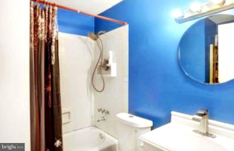 7916 CENTRAL PARK CIR, ALEXANDRIA, Virginia 22309, 4 Bedrooms Bedrooms, ,2 BathroomsBathrooms,Residential,For sale,7916 CENTRAL PARK CIR,VAFX2280998 MLS # VAFX2280998