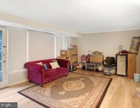 7916 CENTRAL PARK CIR, ALEXANDRIA, Virginia 22309, 4 Bedrooms Bedrooms, ,2 BathroomsBathrooms,Residential,For sale,7916 CENTRAL PARK CIR,VAFX2280998 MLS # VAFX2280998