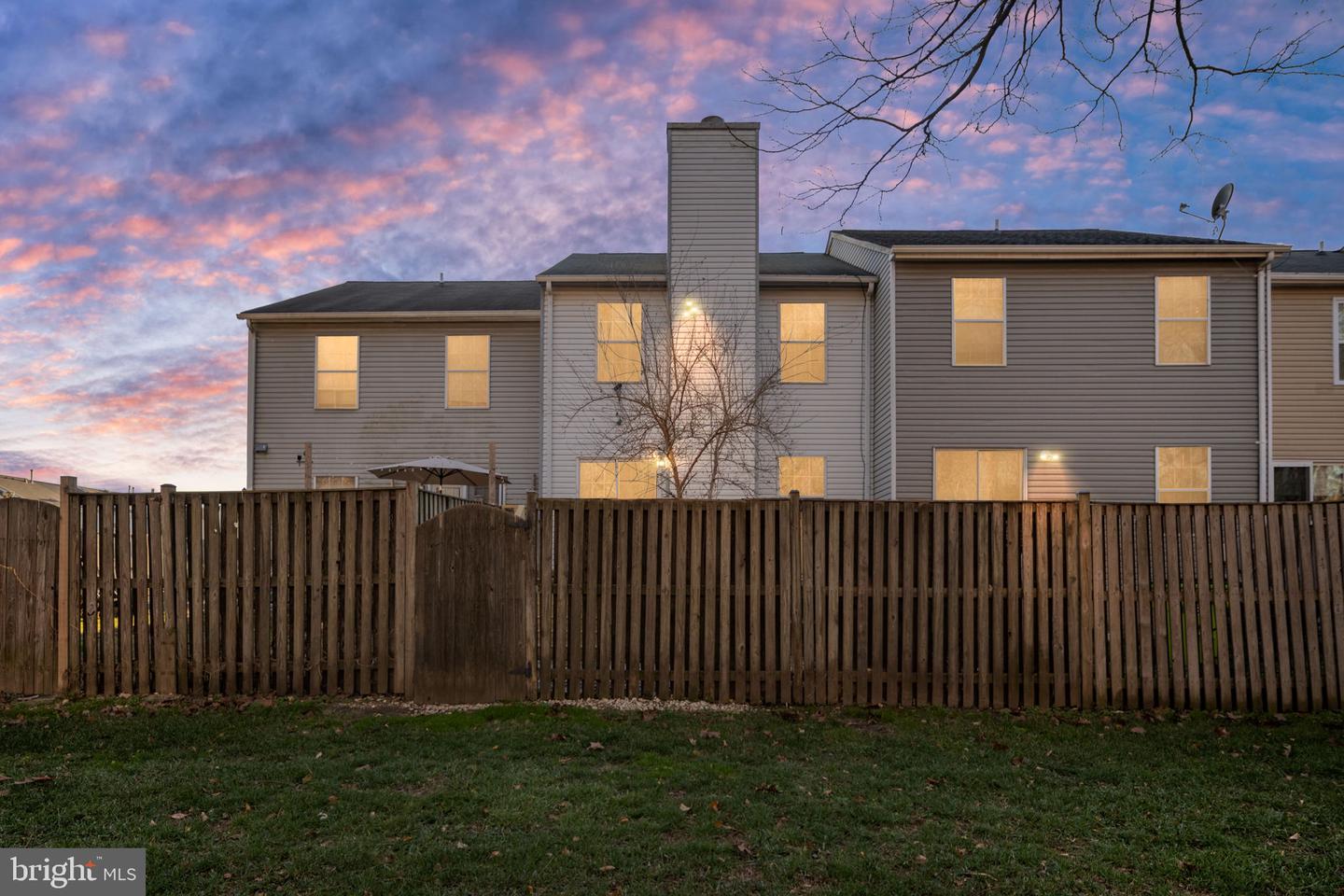 3681 DAHLGREN PL, DUMFRIES, Virginia 22026, 3 Bedrooms Bedrooms, 10 Rooms Rooms,2 BathroomsBathrooms,Residential,For sale,3681 DAHLGREN PL,VAPW2108526 MLS # VAPW2108526