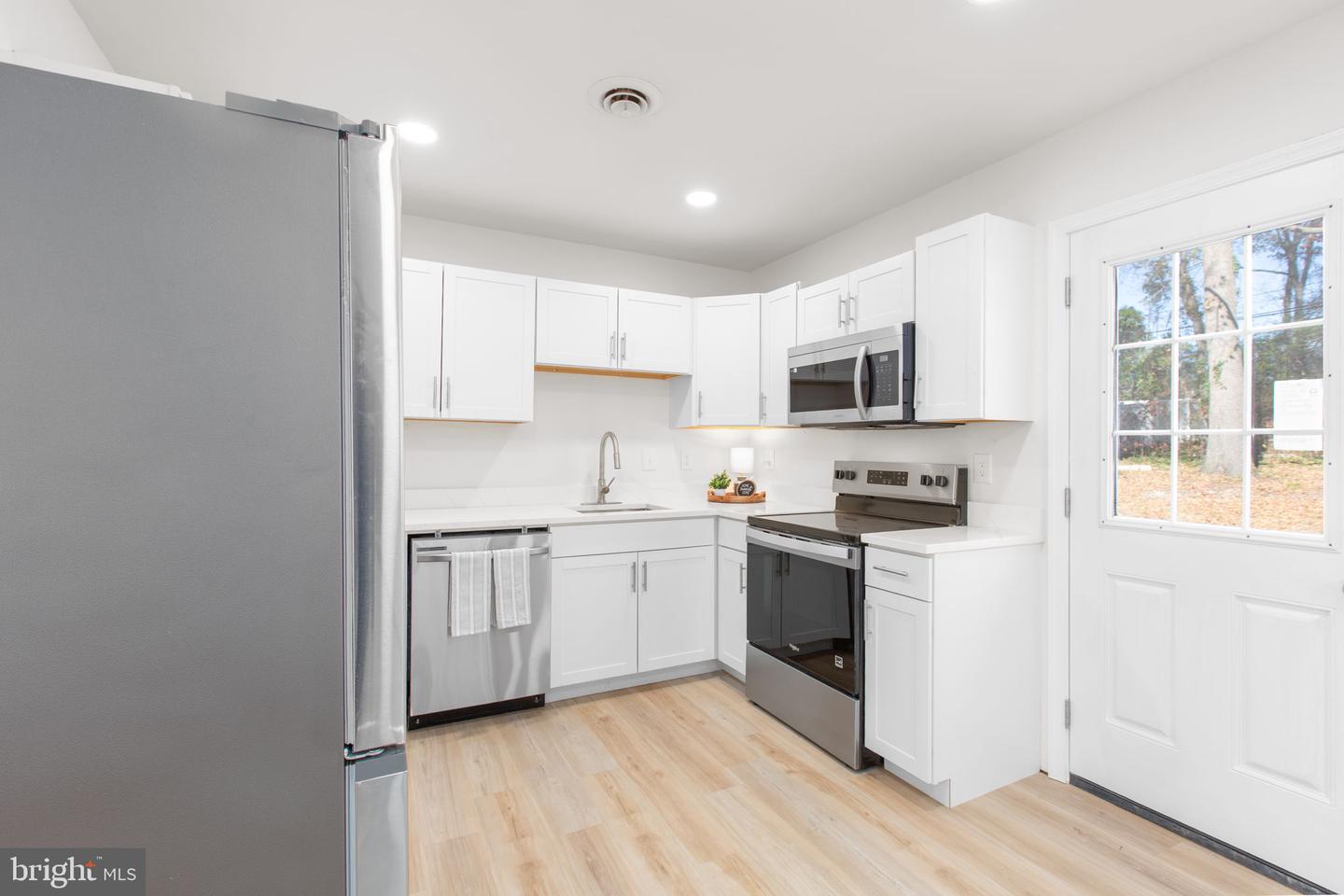 171 LONGSTREET AVE, FREDERICKSBURG, Virginia 22401, 3 Bedrooms Bedrooms, ,2 BathroomsBathrooms,Residential,For sale,171 LONGSTREET AVE,VAFB2009366 MLS # VAFB2009366 171 LONGSTREET AVE, FREDERICKSBURG, Virginia 22401, 3 Bedrooms Bedrooms, ,2 BathroomsBathrooms,Residential,For sale,171 LONGSTREET AVE,VAFB2009366 MLS # VAFB2009366