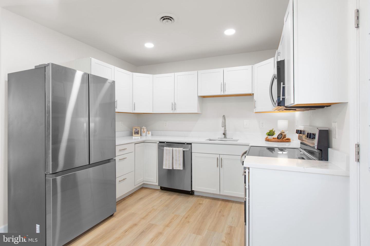 171 LONGSTREET AVE, FREDERICKSBURG, Virginia 22401, 3 Bedrooms Bedrooms, ,2 BathroomsBathrooms,Residential,For sale,171 LONGSTREET AVE,VAFB2009366 MLS # VAFB2009366 171 LONGSTREET AVE, FREDERICKSBURG, Virginia 22401, 3 Bedrooms Bedrooms, ,2 BathroomsBathrooms,Residential,For sale,171 LONGSTREET AVE,VAFB2009366 MLS # VAFB2009366