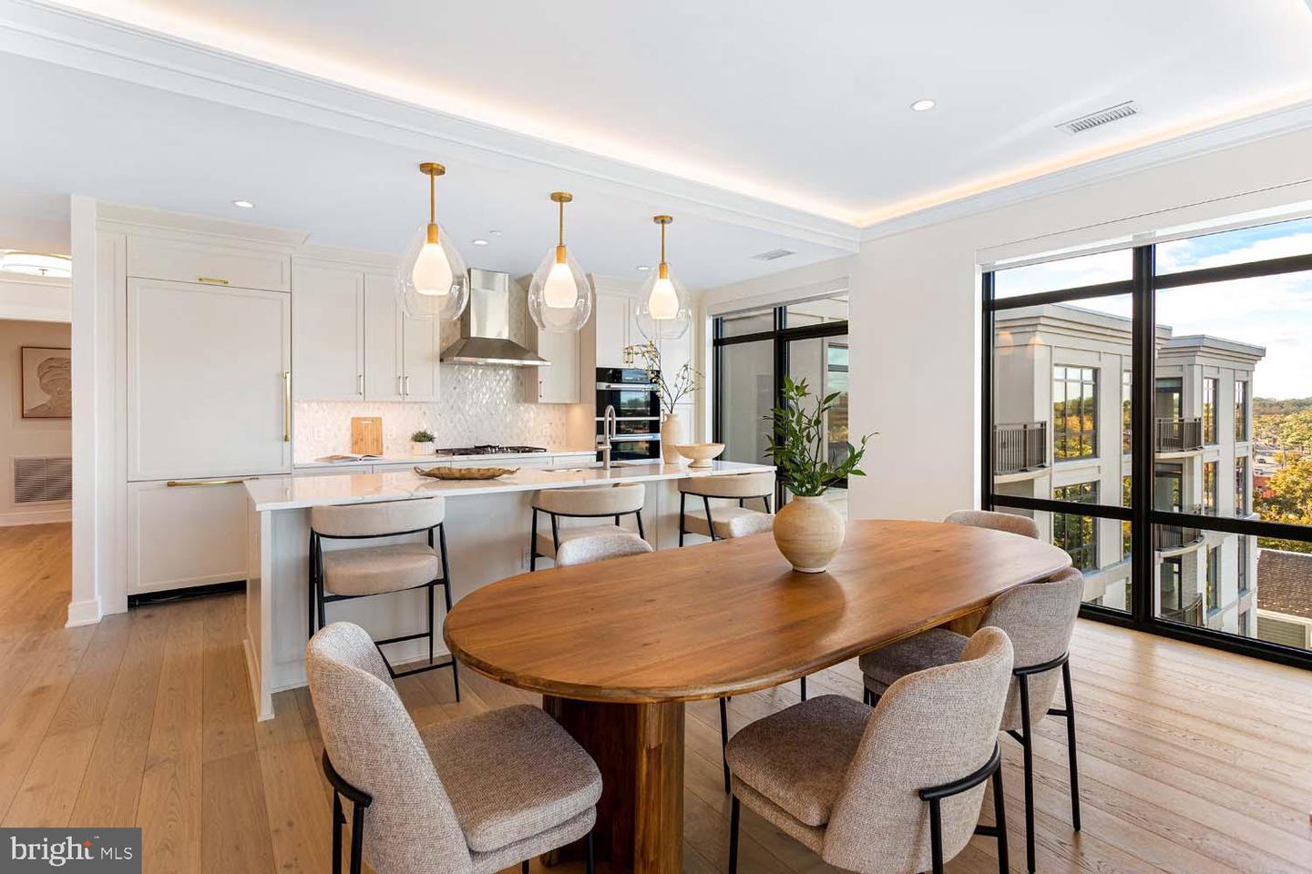 6718 LOWELL AVE #702, MCLEAN, Virginia 22101, 2 Bedrooms Bedrooms, ,2 BathroomsBathrooms,Residential,For sale,6718 LOWELL AVE #702,VAFX2281014 MLS # VAFX2281014