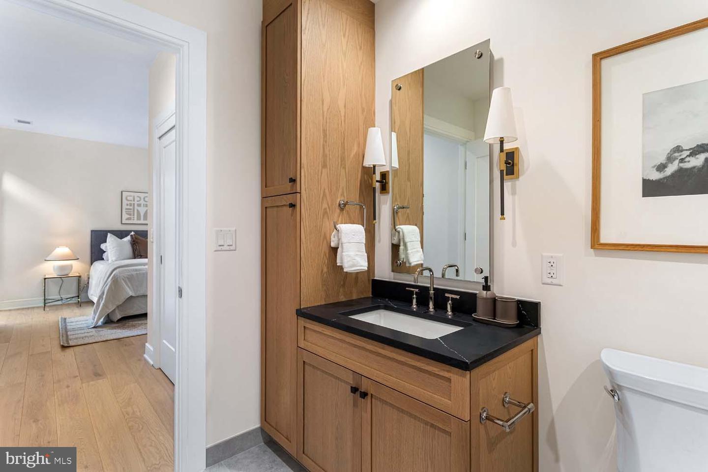 6718 LOWELL AVE #702, MCLEAN, Virginia 22101, 2 Bedrooms Bedrooms, ,2 BathroomsBathrooms,Residential,For sale,6718 LOWELL AVE #702,VAFX2281014 MLS # VAFX2281014