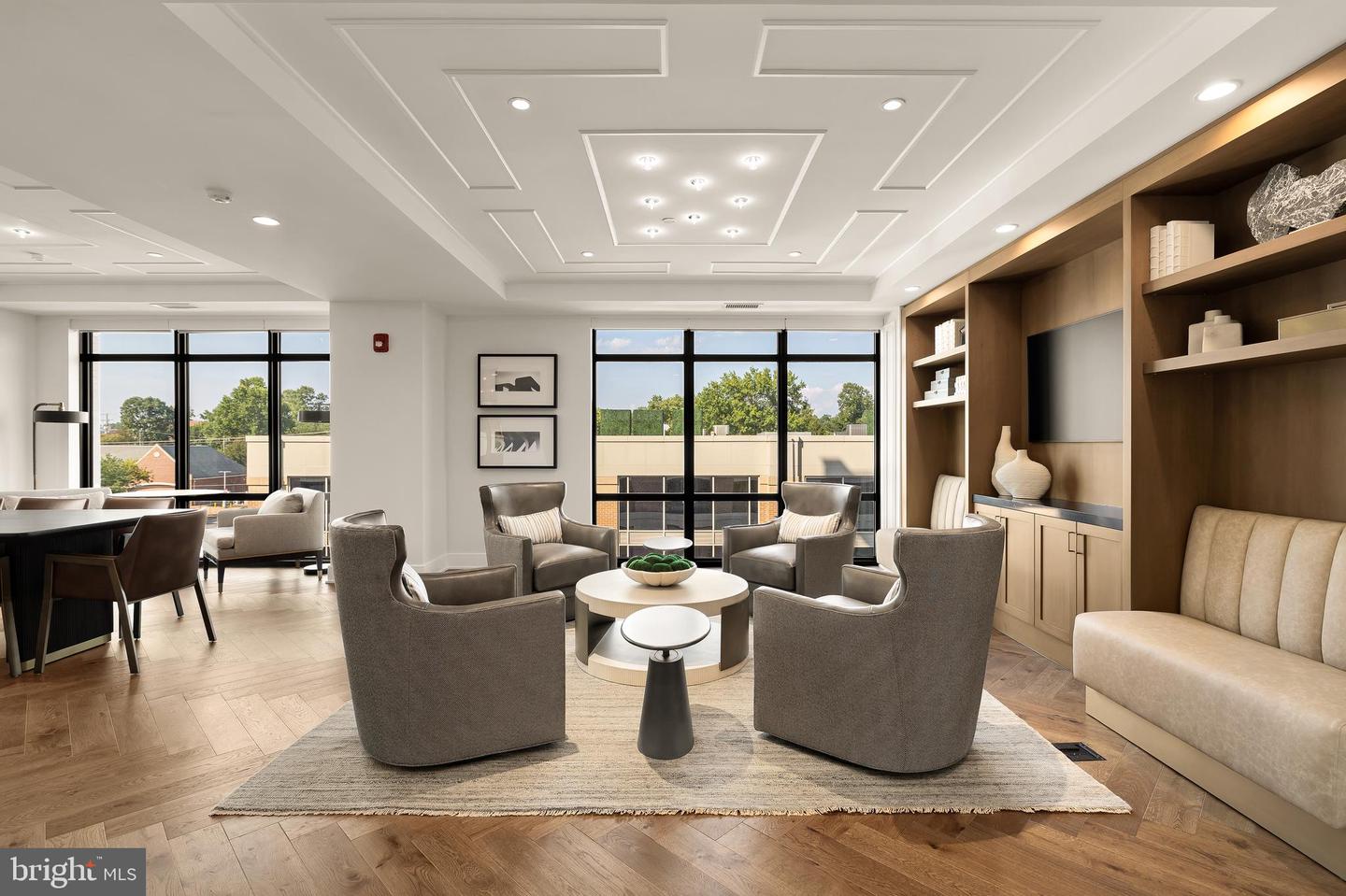 6718 LOWELL AVE #702, MCLEAN, Virginia 22101, 2 Bedrooms Bedrooms, ,2 BathroomsBathrooms,Residential,For sale,6718 LOWELL AVE #702,VAFX2281014 MLS # VAFX2281014