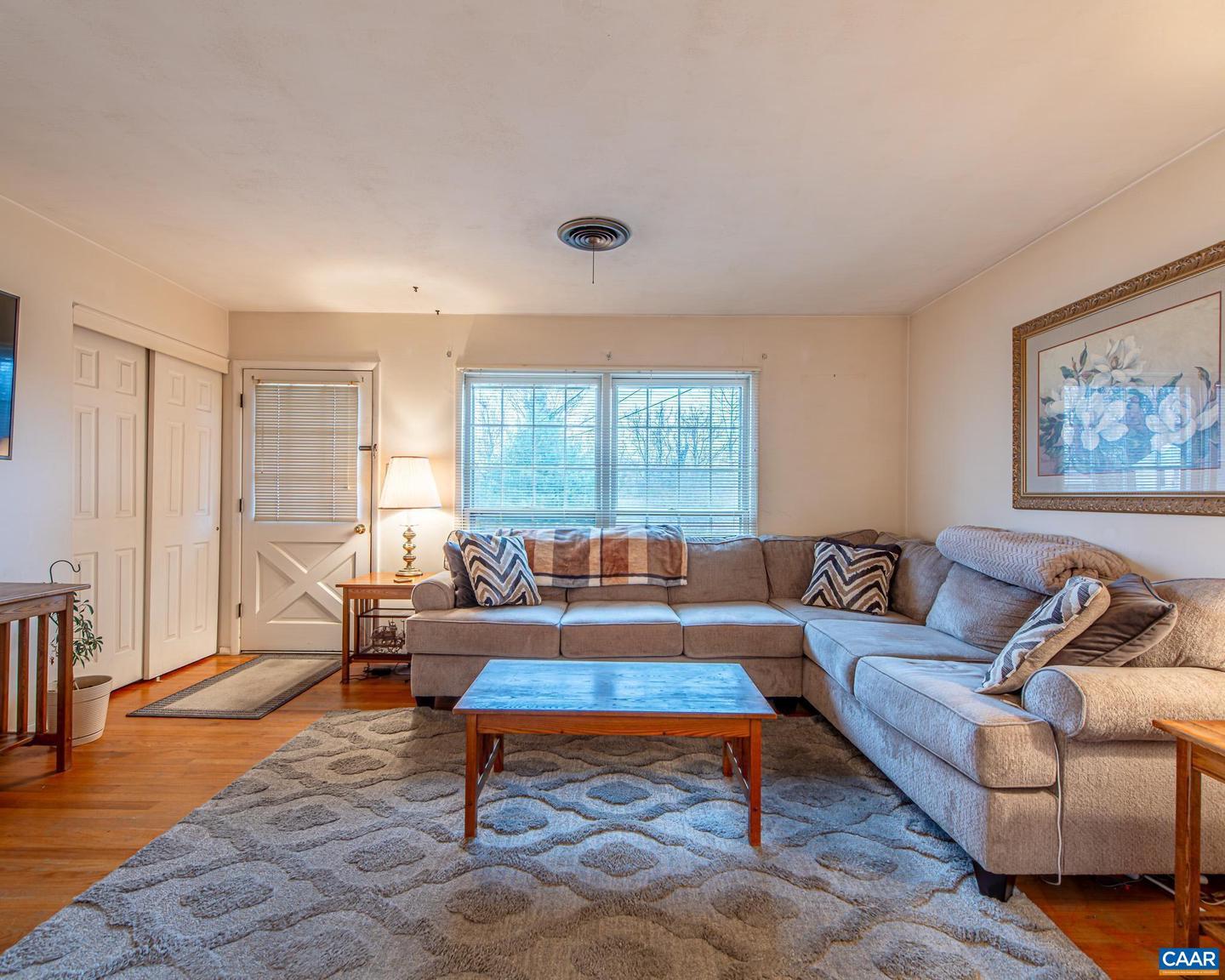 1211 HOLMES AVE, CHARLOTTESVILLE, Virginia 22901, 3 Bedrooms Bedrooms, ,1 BathroomBathrooms,Residential,For sale,1211 HOLMES AVE,671559 MLS # 671559 1211 HOLMES AVE, CHARLOTTESVILLE, Virginia 22901, 3 Bedrooms Bedrooms, ,1 BathroomBathrooms,Residential,For sale,1211 HOLMES AVE,671559 MLS # 671559