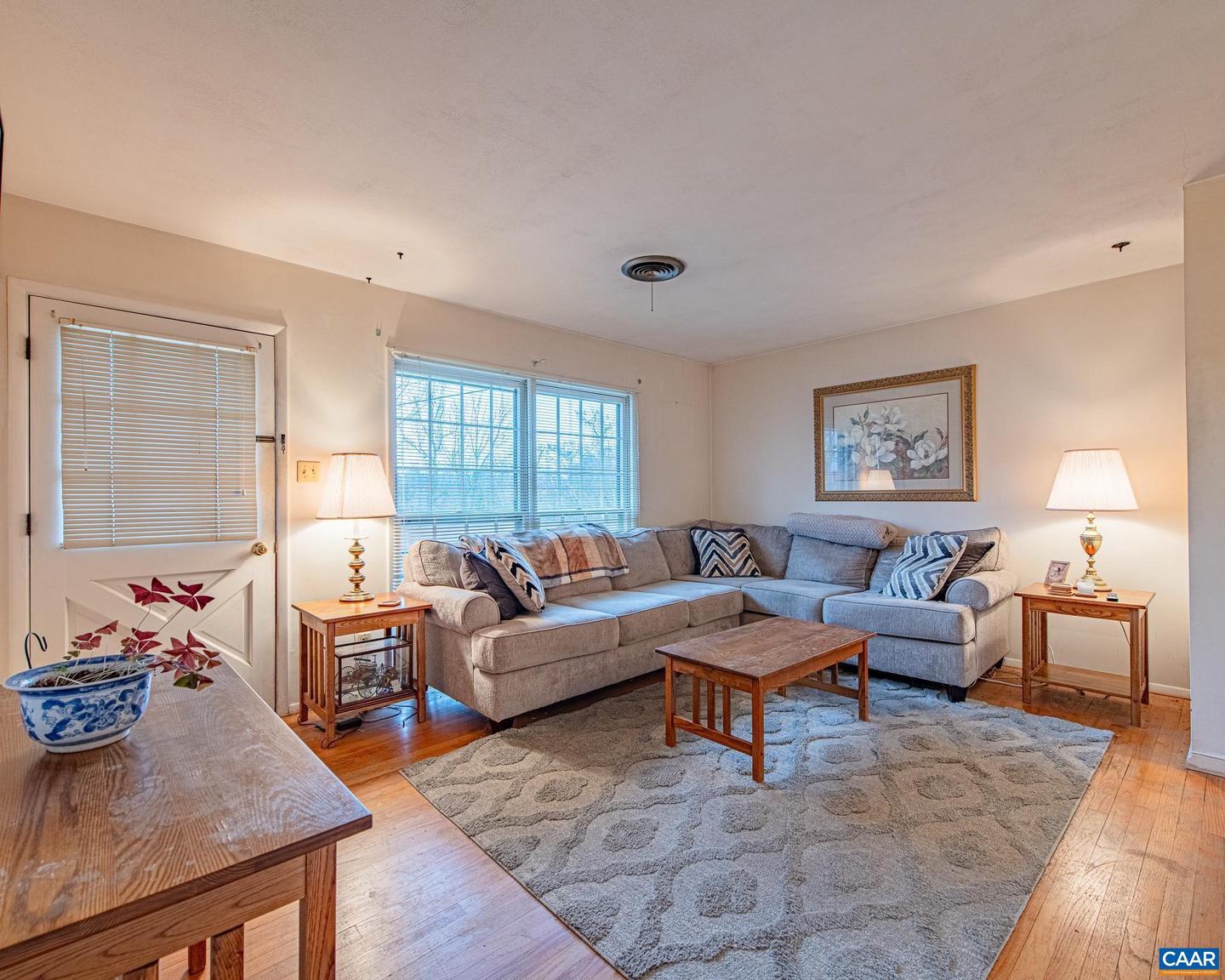 1211 HOLMES AVE, CHARLOTTESVILLE, Virginia 22901, 3 Bedrooms Bedrooms, ,1 BathroomBathrooms,Residential,For sale,1211 HOLMES AVE,671559 MLS # 671559 1211 HOLMES AVE, CHARLOTTESVILLE, Virginia 22901, 3 Bedrooms Bedrooms, ,1 BathroomBathrooms,Residential,For sale,1211 HOLMES AVE,671559 MLS # 671559