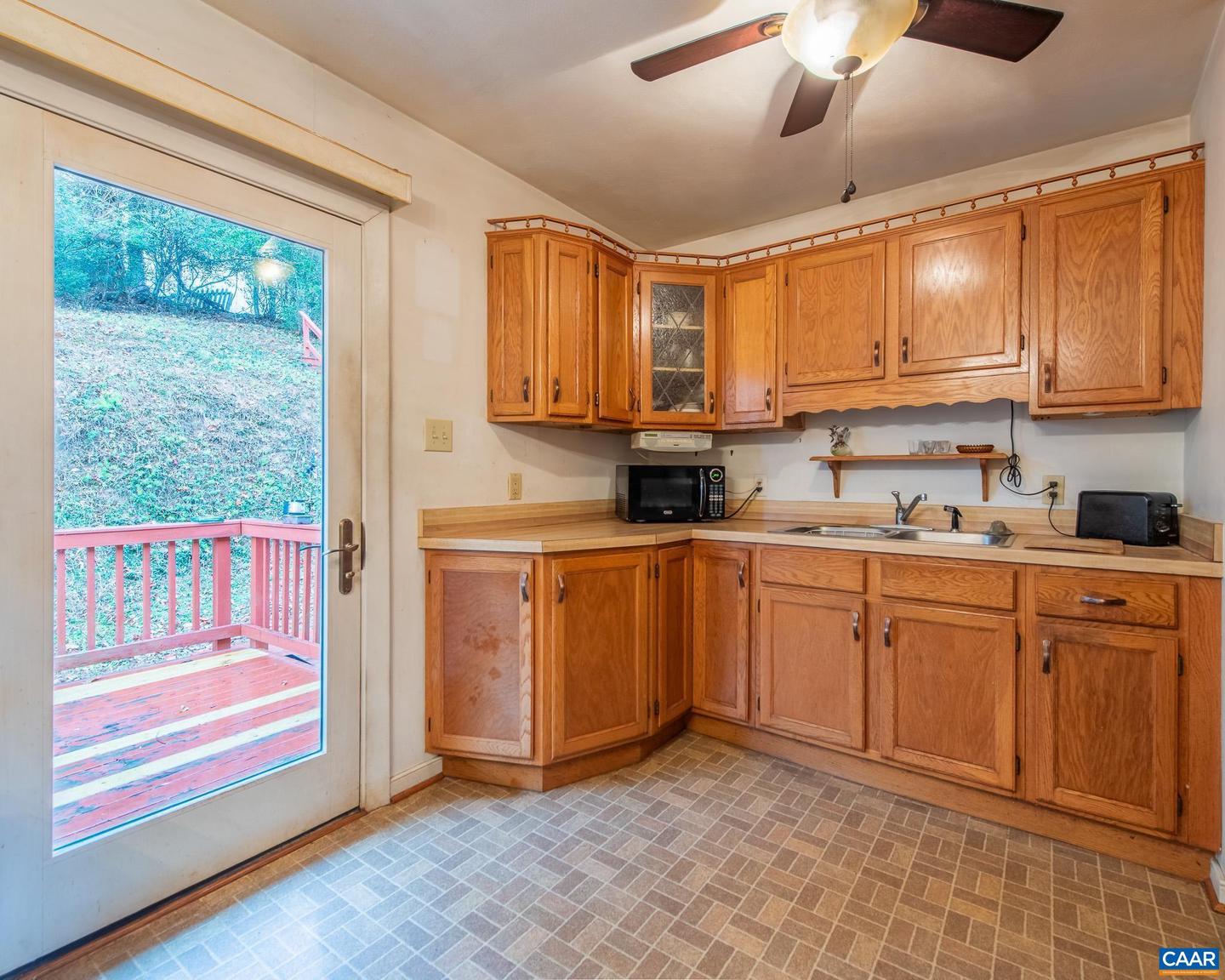 1211 HOLMES AVE, CHARLOTTESVILLE, Virginia 22901, 3 Bedrooms Bedrooms, ,1 BathroomBathrooms,Residential,For sale,1211 HOLMES AVE,671559 MLS # 671559 1211 HOLMES AVE, CHARLOTTESVILLE, Virginia 22901, 3 Bedrooms Bedrooms, ,1 BathroomBathrooms,Residential,For sale,1211 HOLMES AVE,671559 MLS # 671559