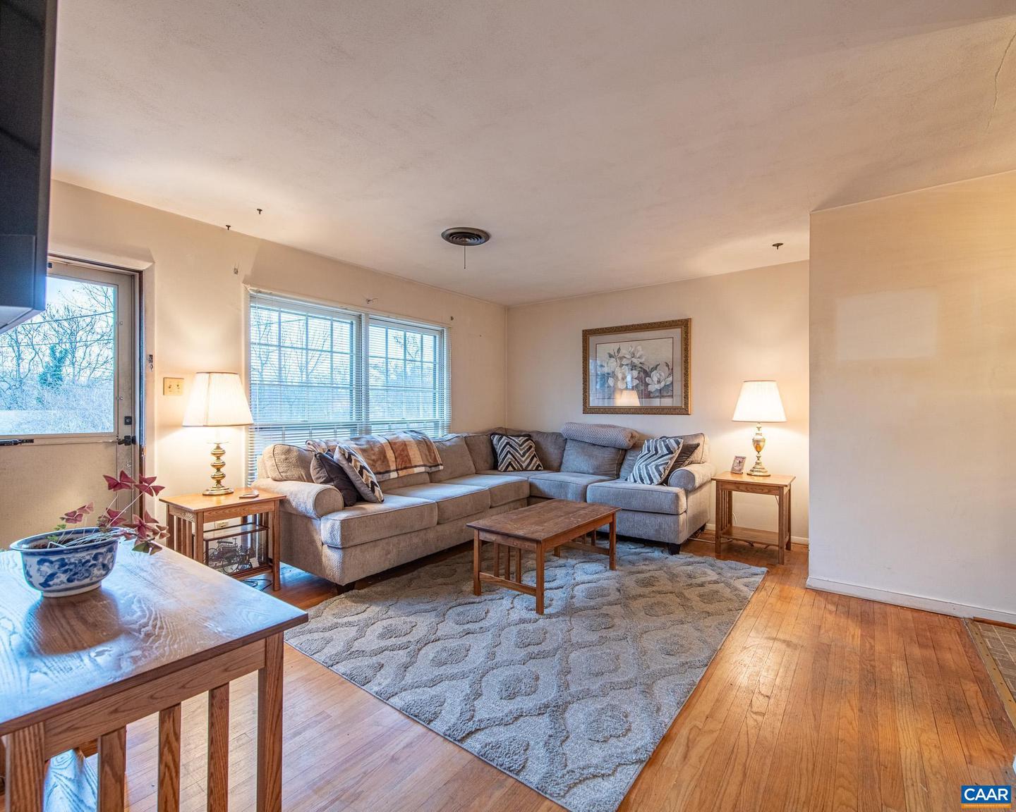 1211 HOLMES AVE, CHARLOTTESVILLE, Virginia 22901, 3 Bedrooms Bedrooms, ,1 BathroomBathrooms,Residential,For sale,1211 HOLMES AVE,671559 MLS # 671559 1211 HOLMES AVE, CHARLOTTESVILLE, Virginia 22901, 3 Bedrooms Bedrooms, ,1 BathroomBathrooms,Residential,For sale,1211 HOLMES AVE,671559 MLS # 671559