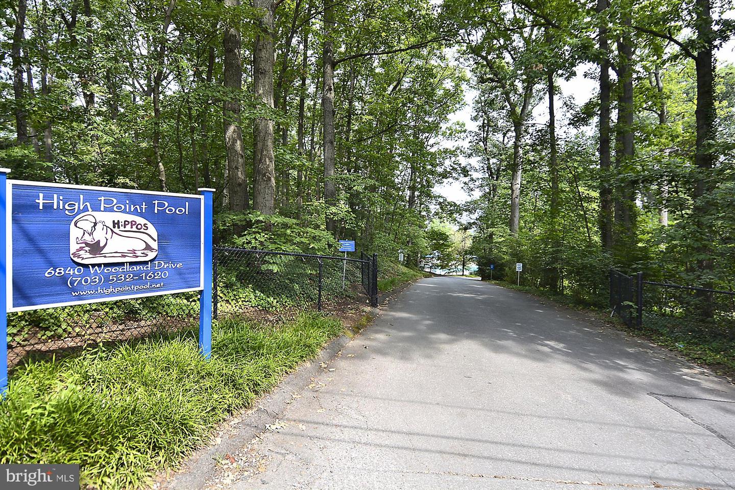 7592-K LAKESIDE VILLAGE DR, FALLS CHURCH, Virginia 22042, 1 Bedroom Bedrooms, ,1 BathroomBathrooms,Residential,For sale,7592-K LAKESIDE VILLAGE DR,VAFX2281052 MLS # VAFX2281052