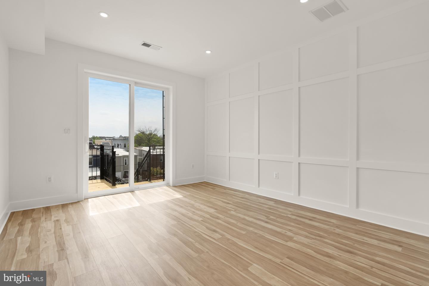 1251 MORSE ST NE #PH, WASHINGTON, District Of Columbia 20002, 3 Bedrooms Bedrooms, ,2 BathroomsBathrooms,Residential,For sale,1251 MORSE ST NE #PH,DCDC2233546 MLS # DCDC2233546 1251 MORSE ST NE #PH, WASHINGTON, District Of Columbia 20002, 3 Bedrooms Bedrooms, ,2 BathroomsBathrooms,Residential,For sale,1251 MORSE ST NE #PH,DCDC2233546 MLS # DCDC2233546